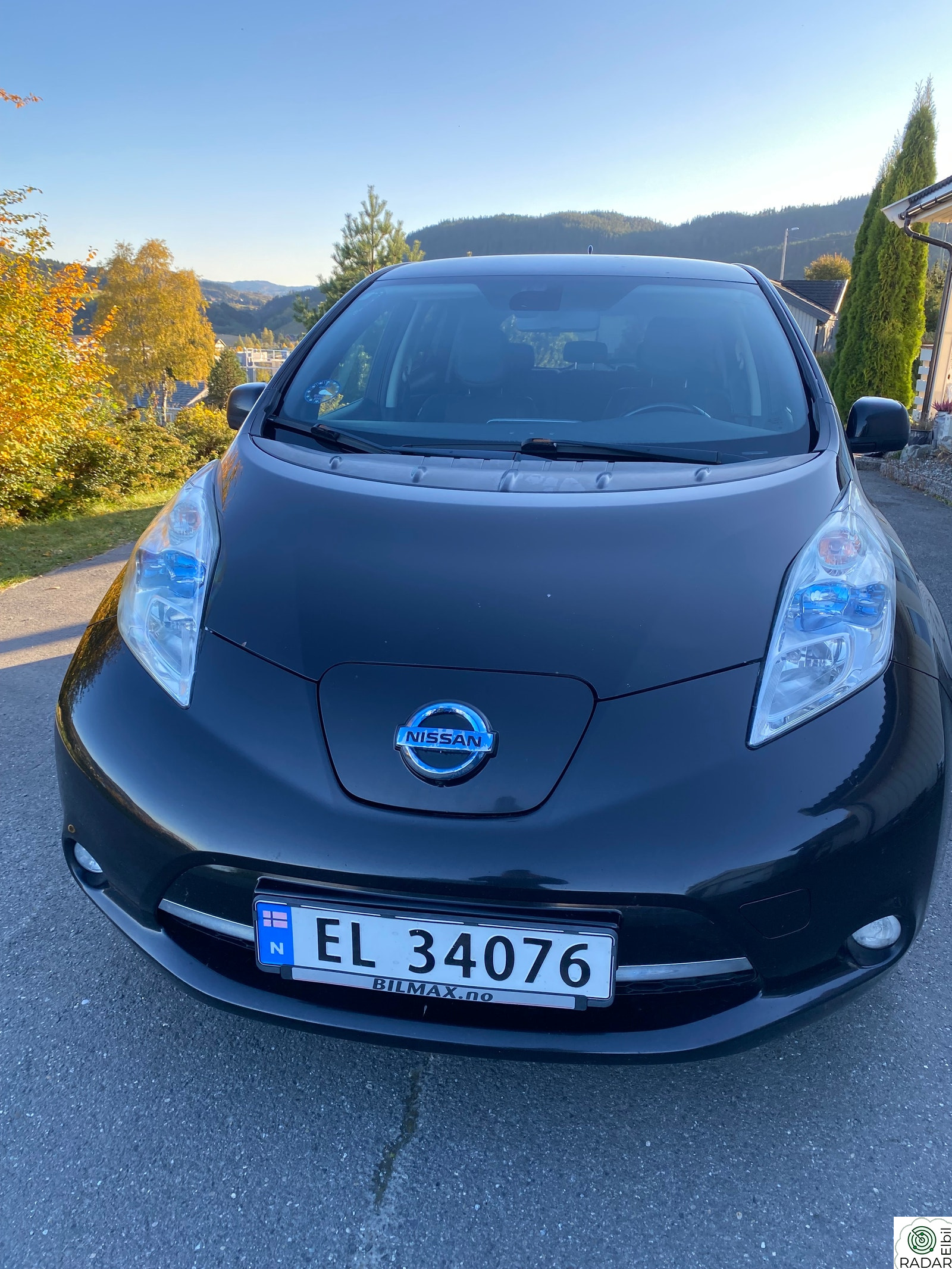 NISSAN LEAF Tekna