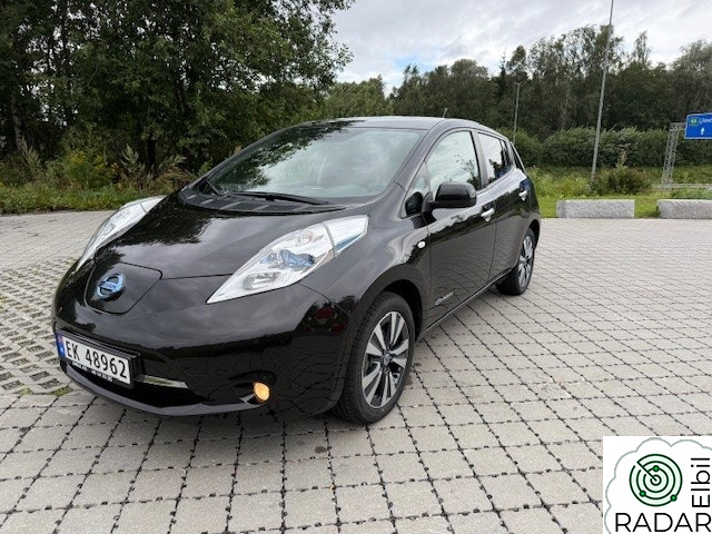 NISSAN LEAF Tekna