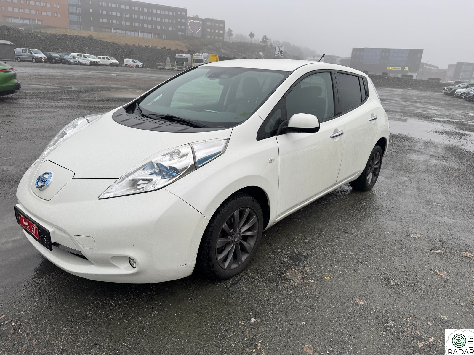NISSAN LEAF Tekna, Outlet