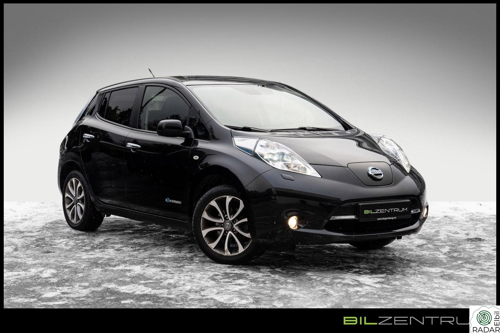 NISSAN LEAF 24kWh Tekna Skinn Navi Cruise Rattvarme Eu-2028