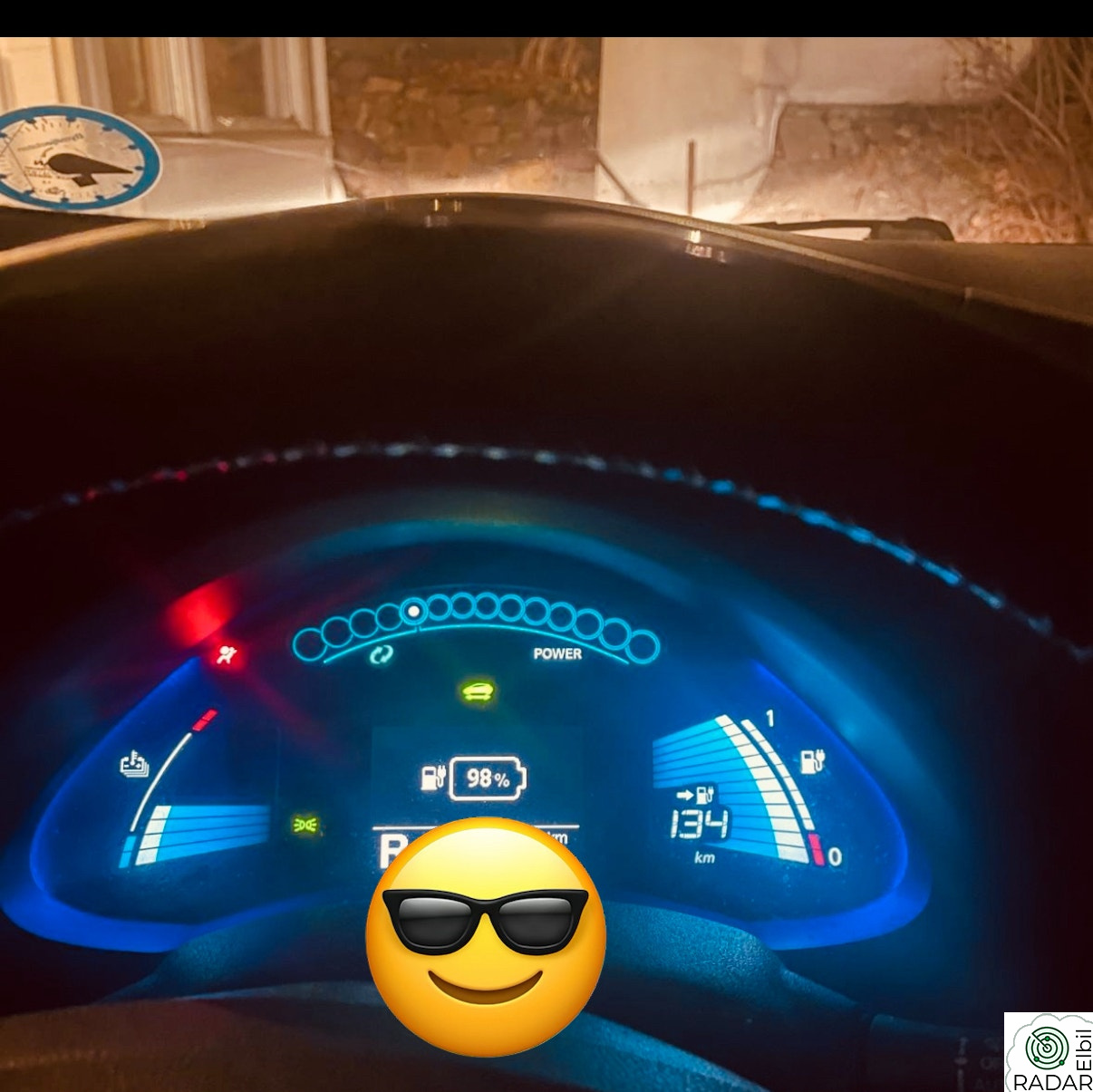 NISSAN LEAF