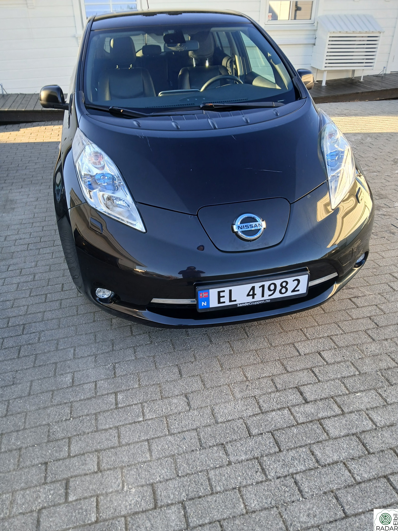 NISSAN LEAF Tekna