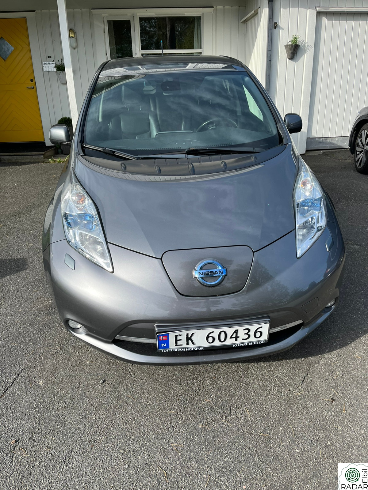 NISSAN LEAF Tekna
