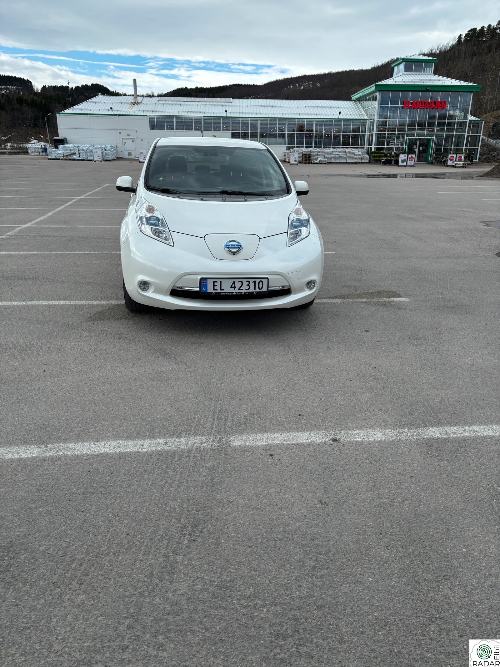 NISSAN LEAF ZEO