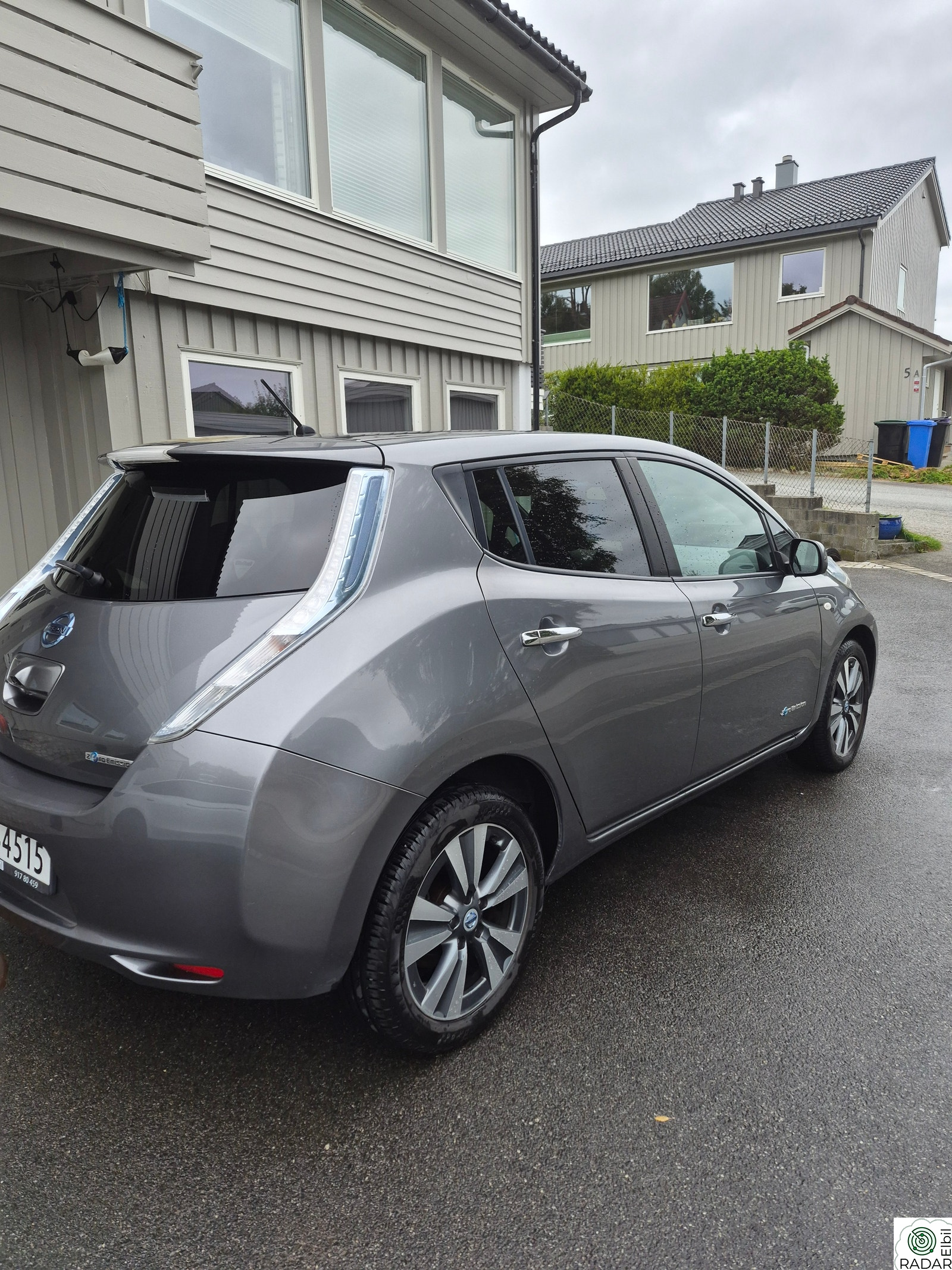NISSAN LEAF Tekna