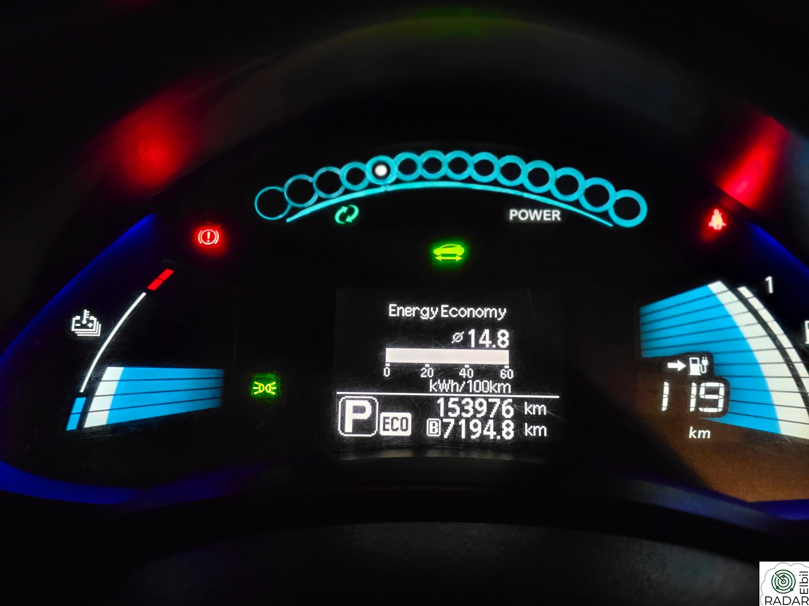 NISSAN LEAF
