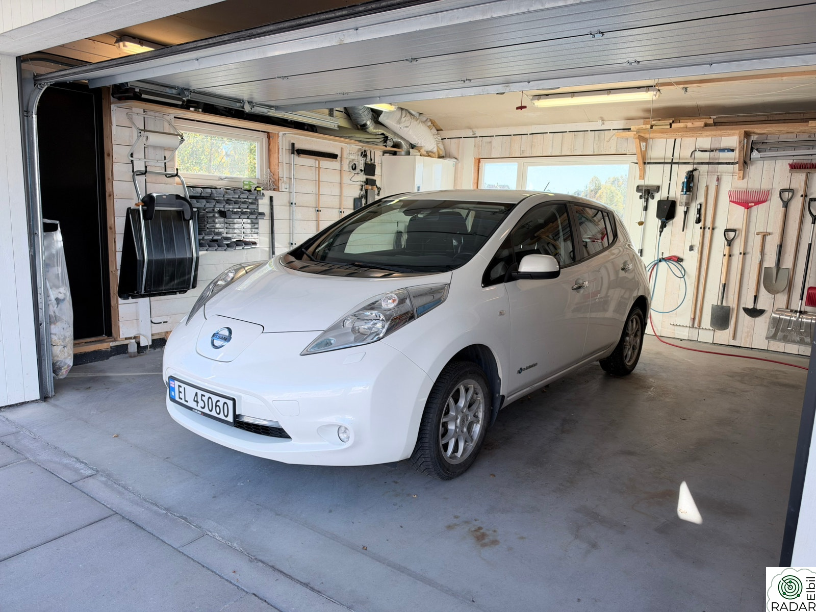NISSAN LEAF Acenta