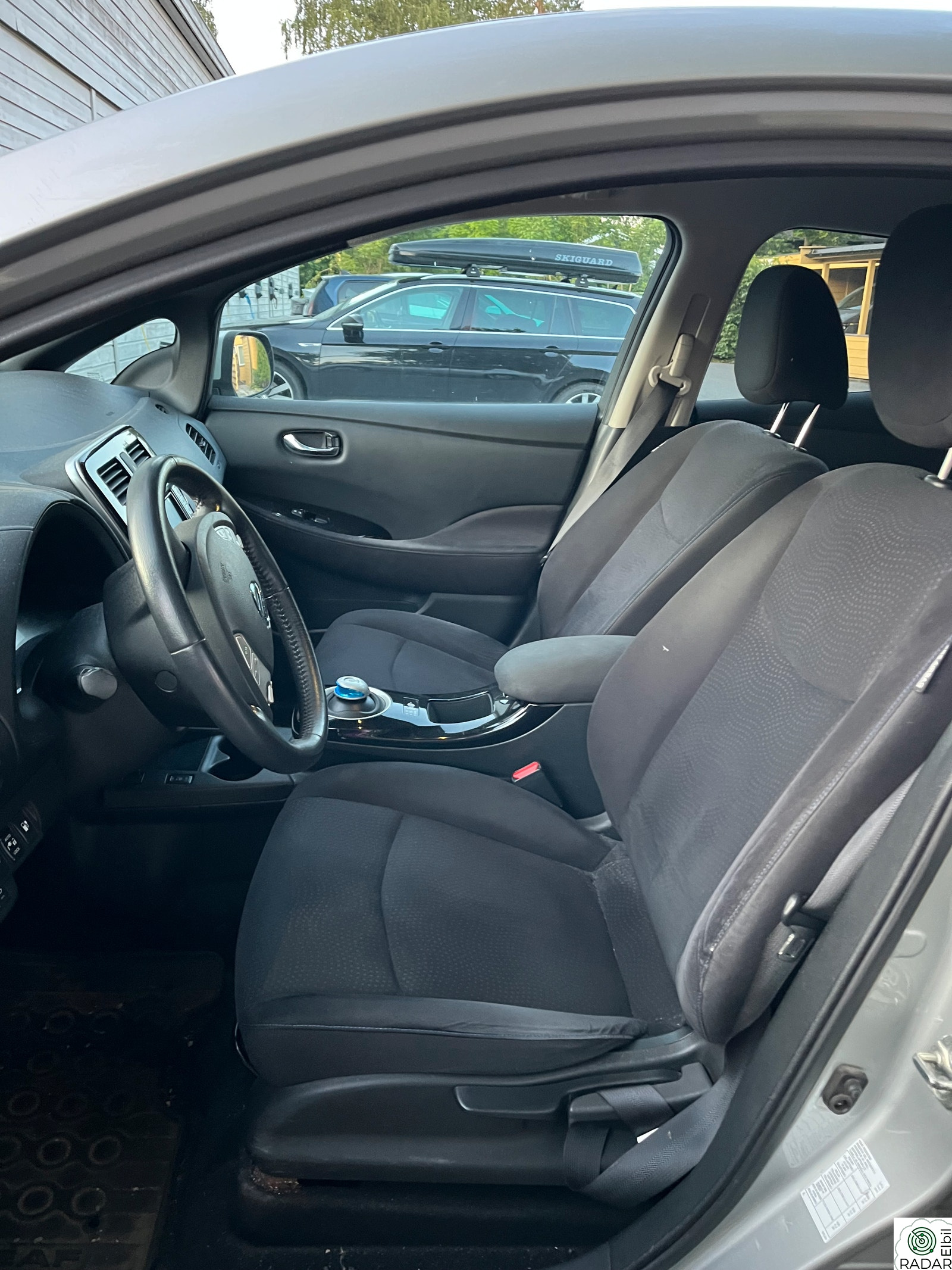 NISSAN LEAF Acenta (K)