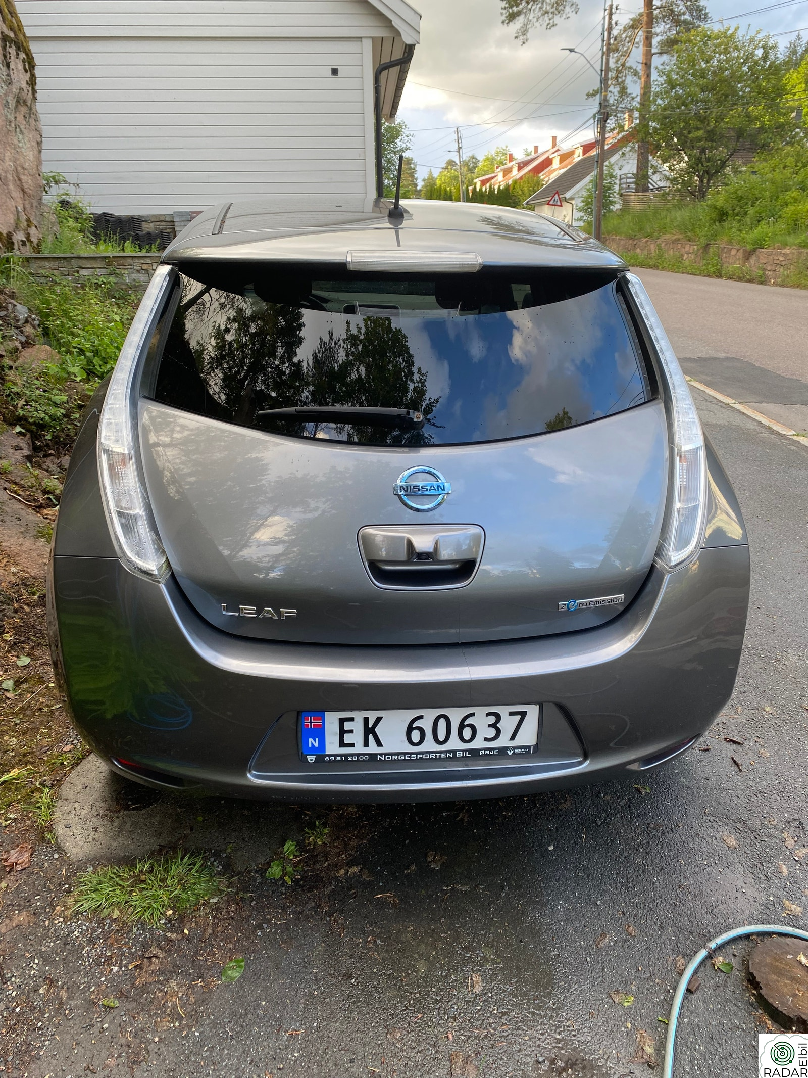 NISSAN LEAF Tekna