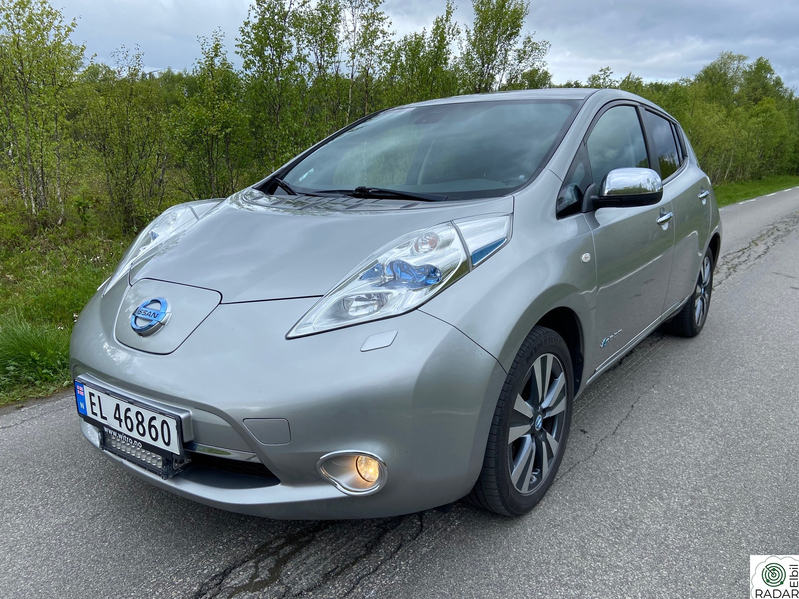 NISSAN LEAF Tekna