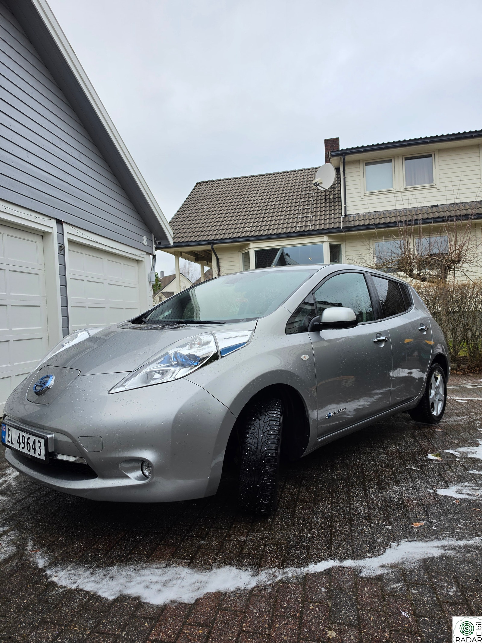 NISSAN LEAF Tekna