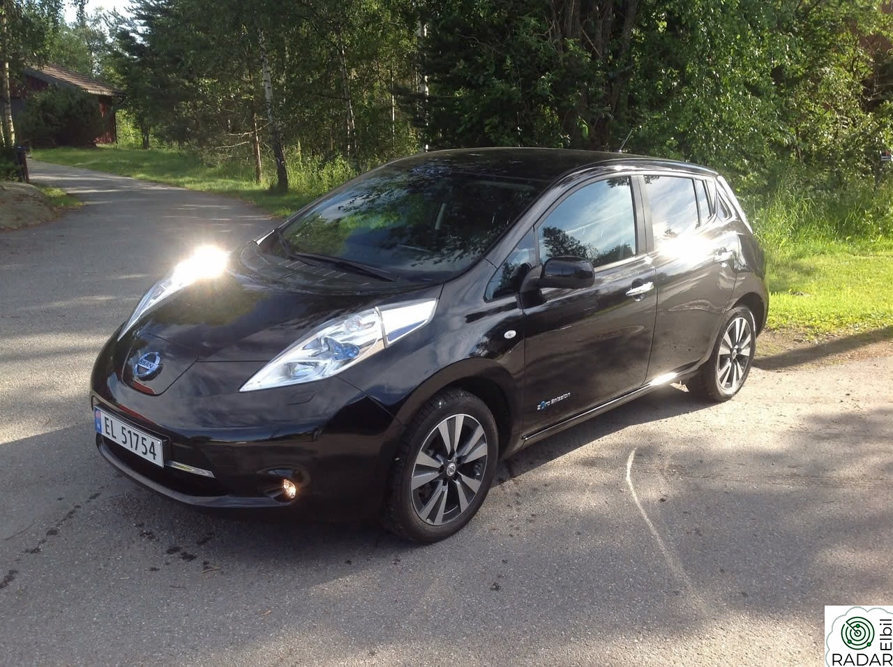 NISSAN LEAF Tekna (K)