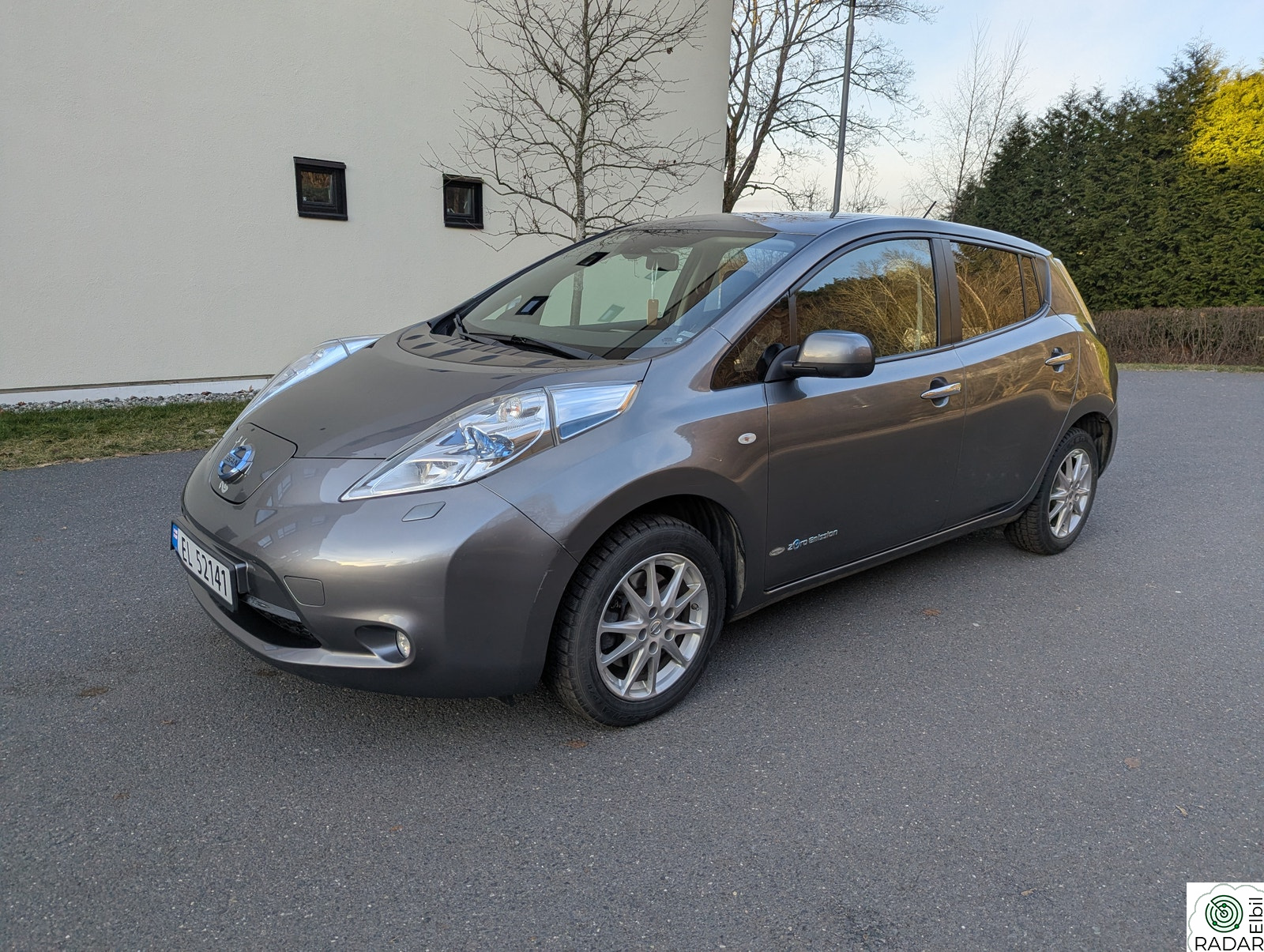 NISSAN LEAF Tekna