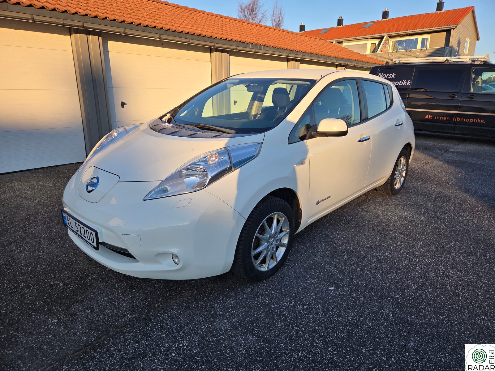 NISSAN LEAF Visia