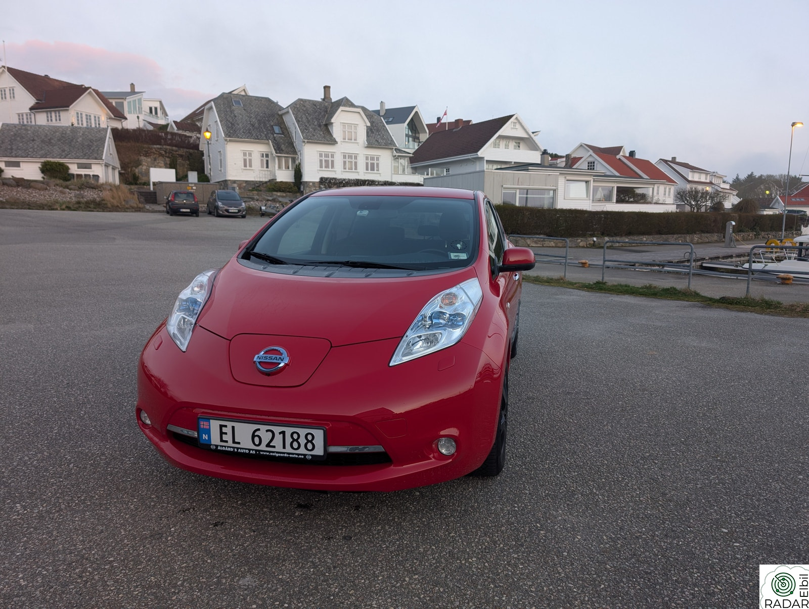 NISSAN LEAF Tekna