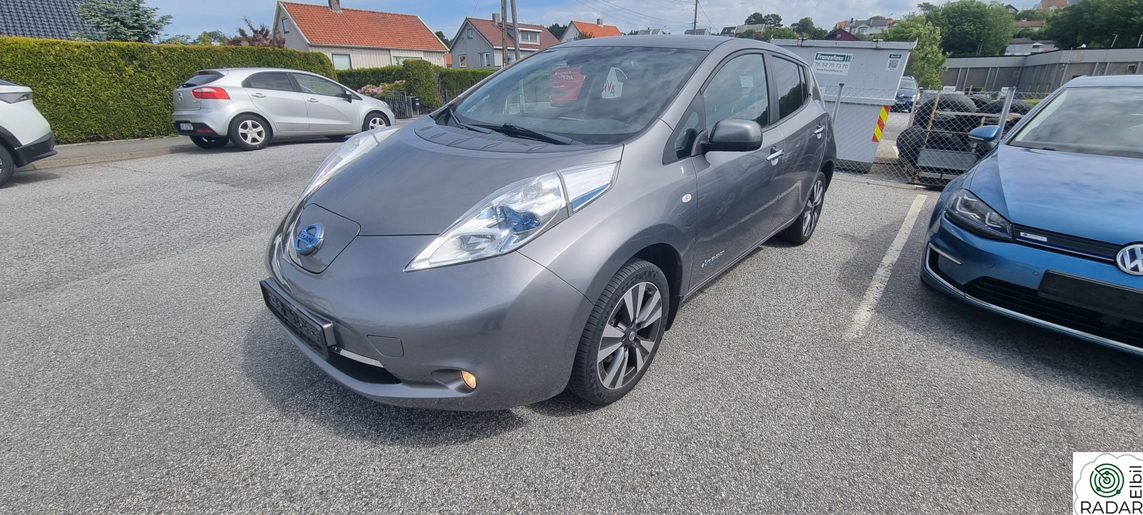 NISSAN LEAF Tekna