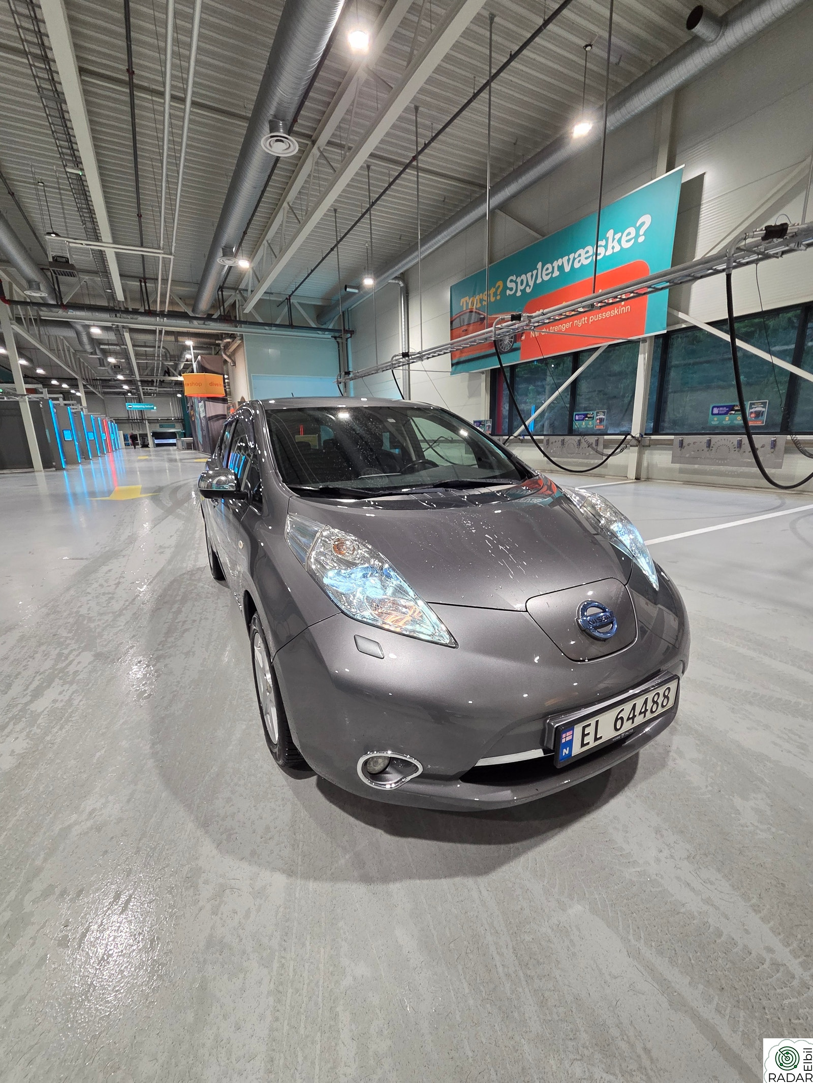 NISSAN LEAF Tekna