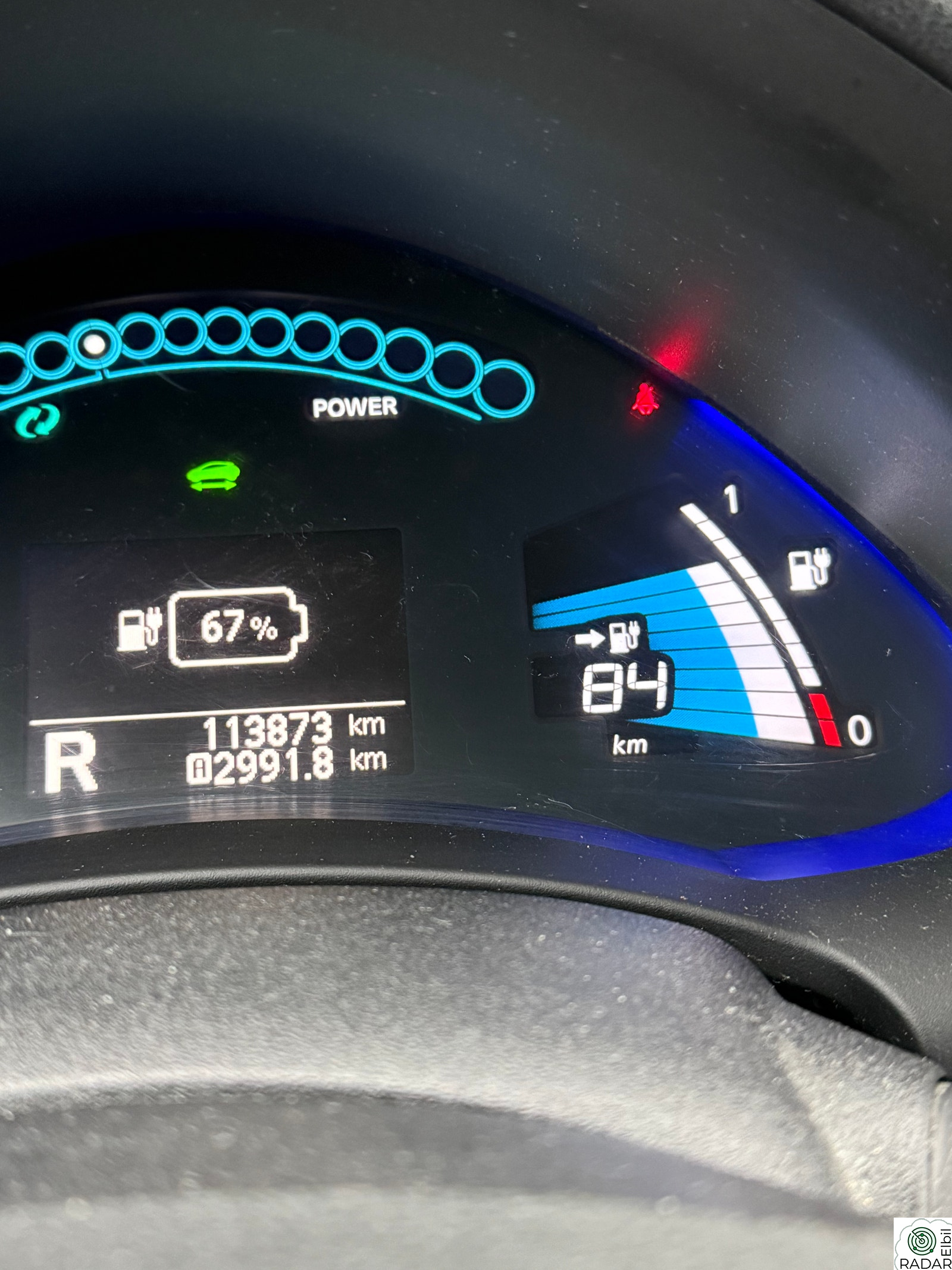 NISSAN LEAF
