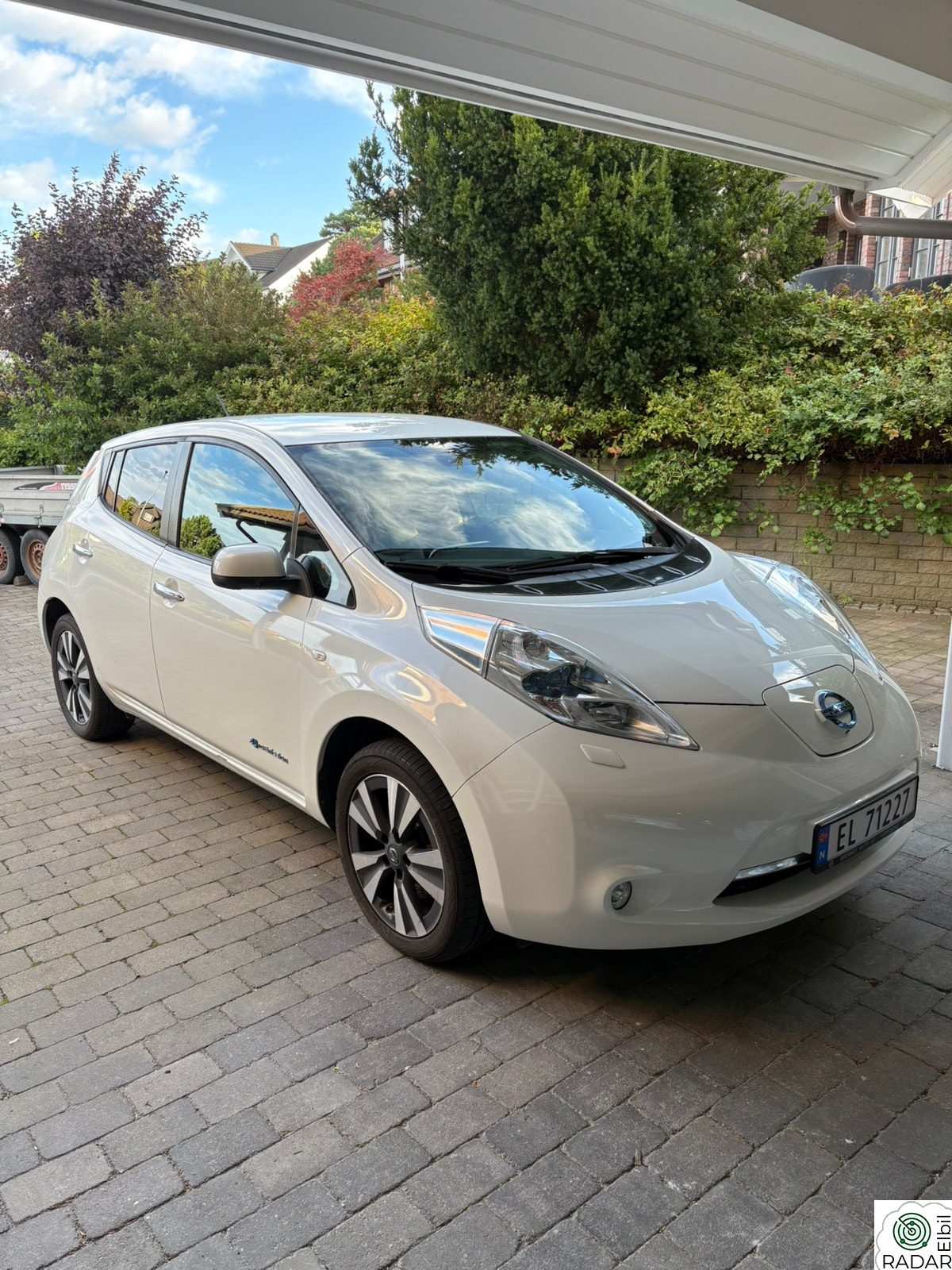 NISSAN LEAF Tekna