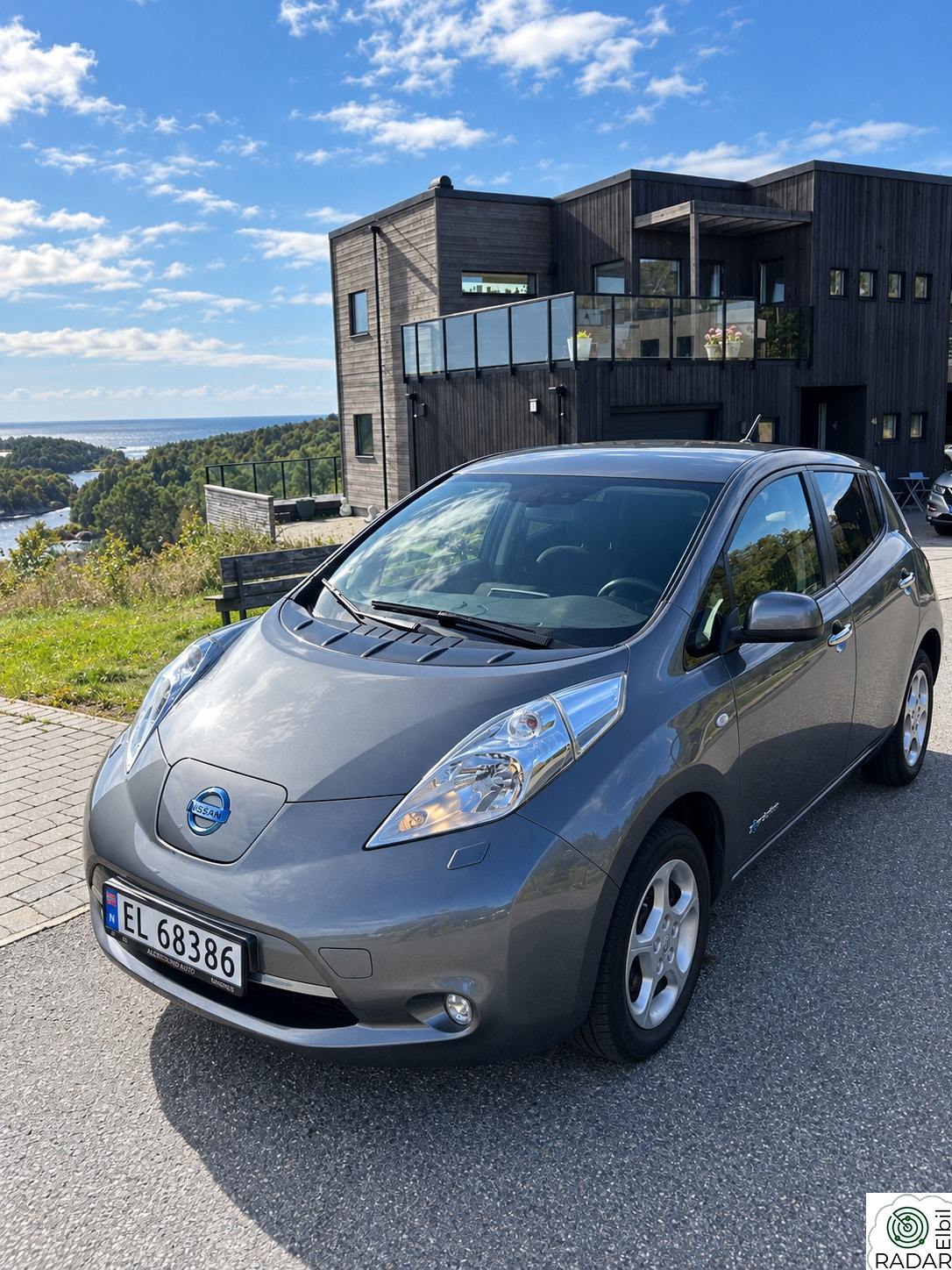 NISSAN LEAF Acenta