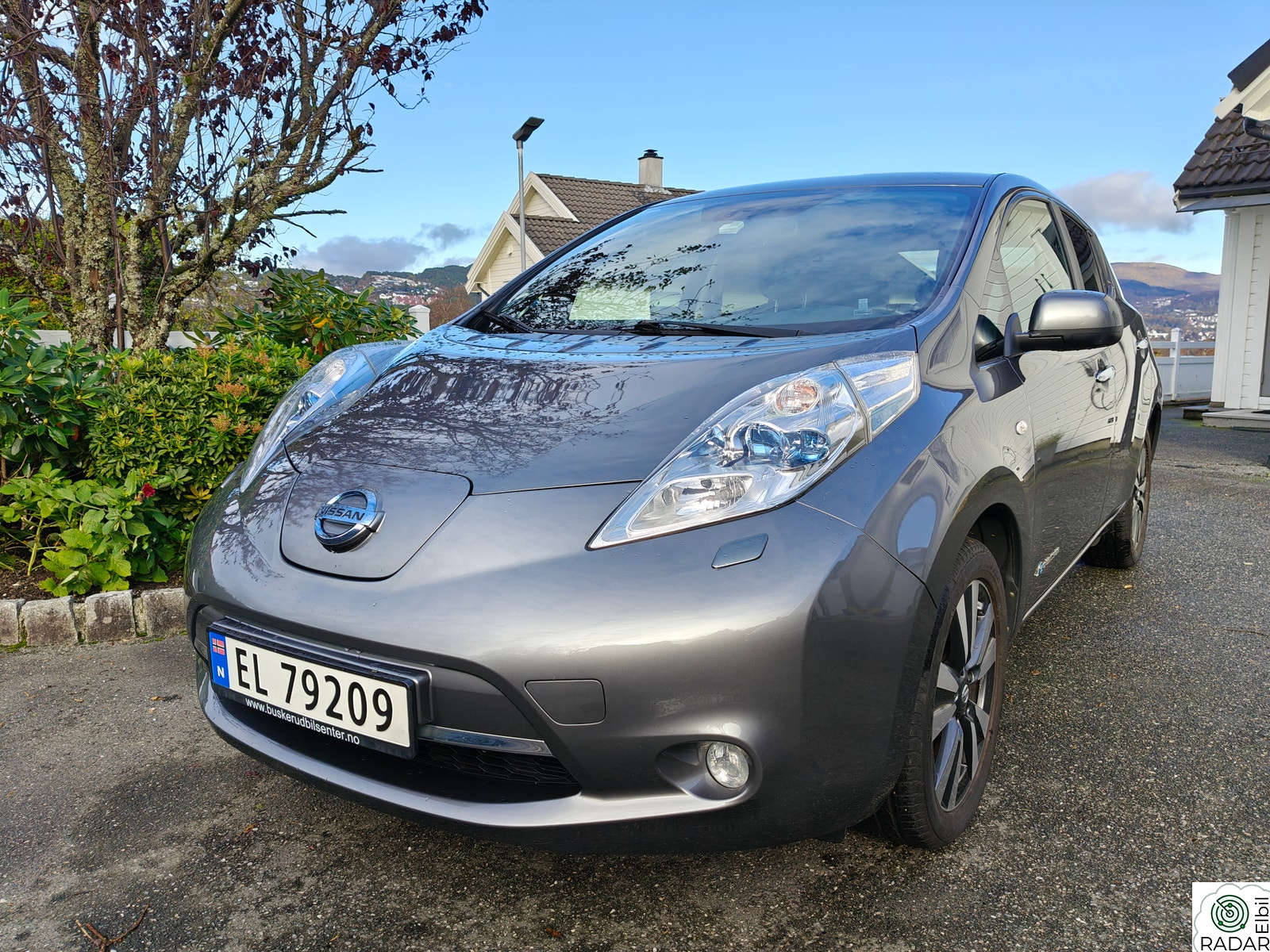 NISSAN LEAF Tekna, 12 streker, EU til 11.10.27
