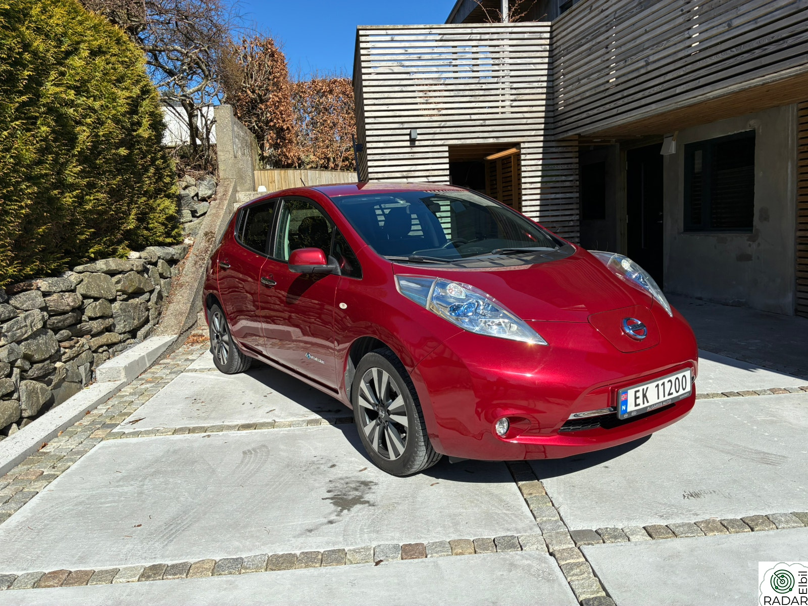 NISSAN Leaf Tekna