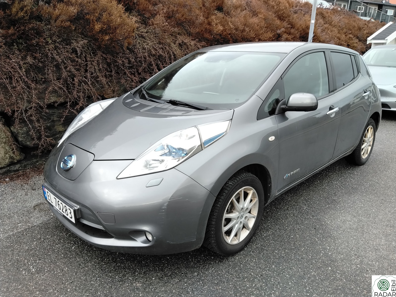 NISSAN LEAF Tekna