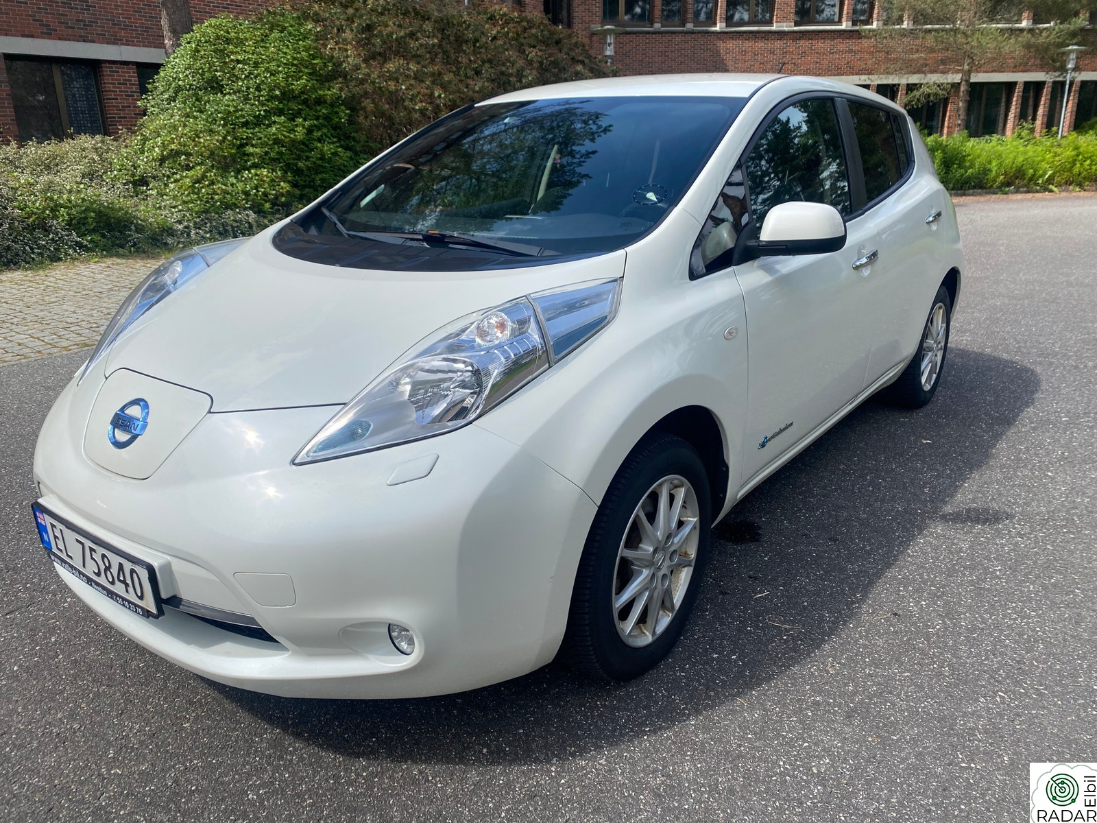 NISSAN LEAF Acenta