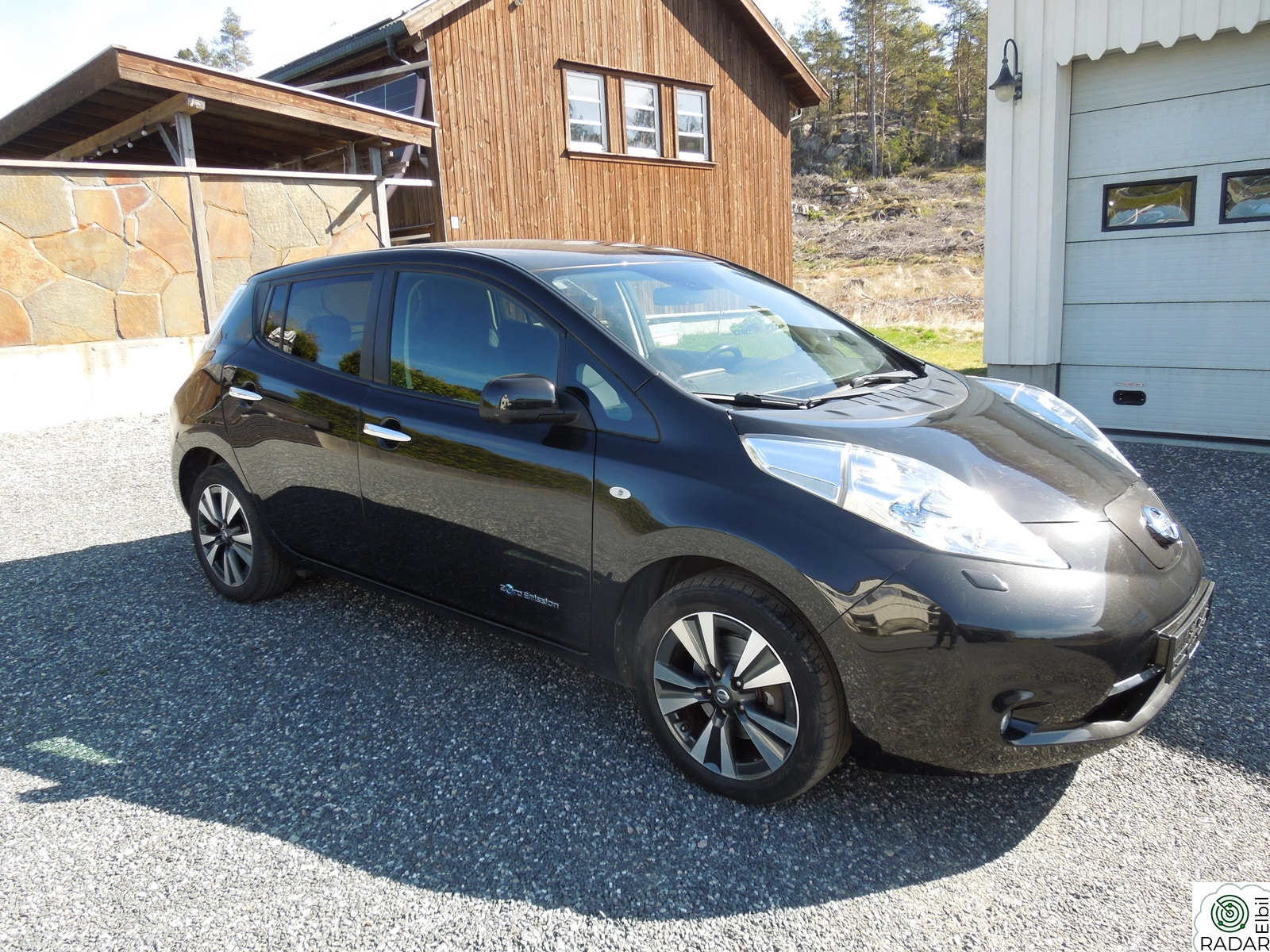 NISSAN LEAF Visia