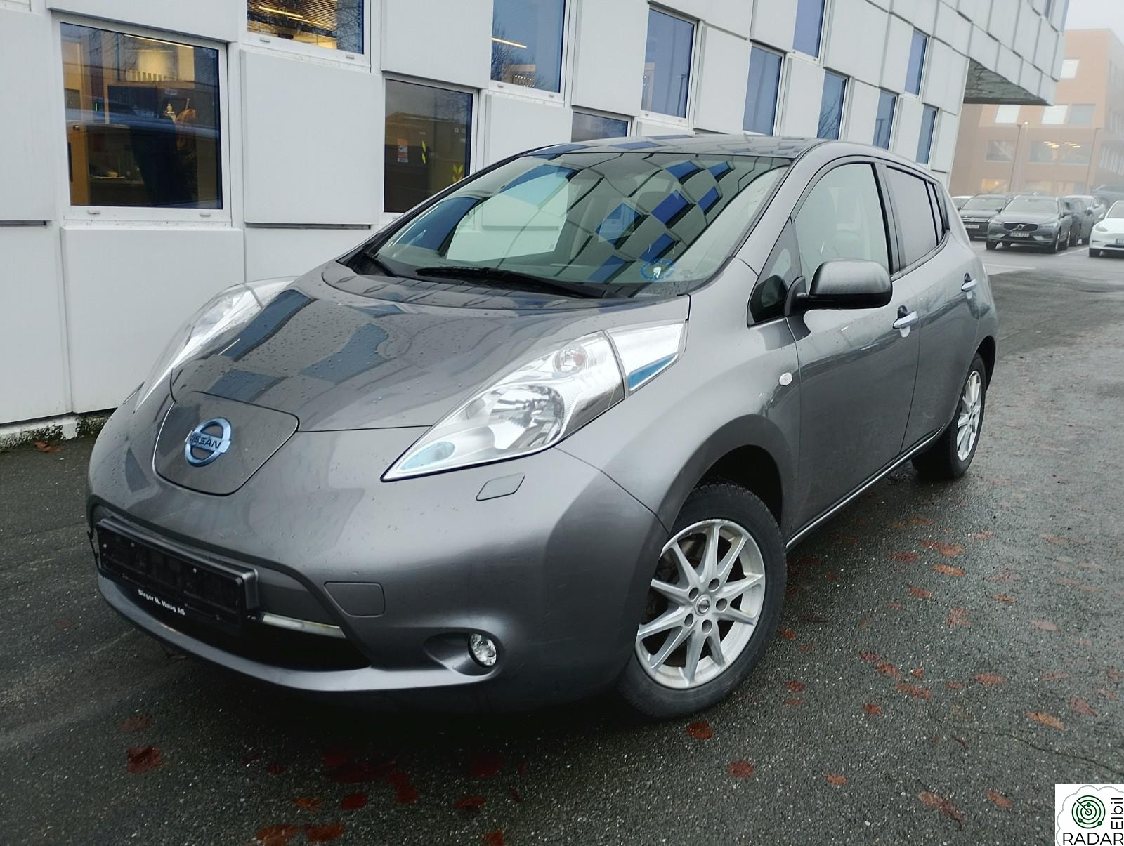 NISSAN LEAF 30kWh 30kWh En eier bil Eu Godkjent Norsk bil 360 kamera