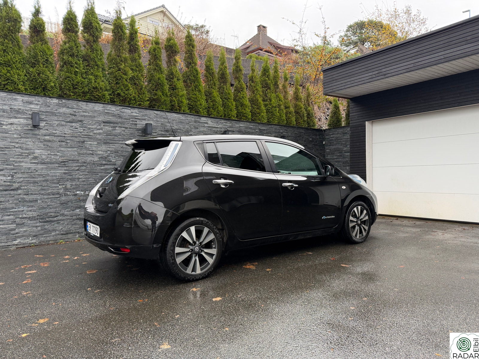 NISSAN LEAF 30kWh Tekna 30kWh BOSE 17"ALU Ryggekam Keyless Skinn +++