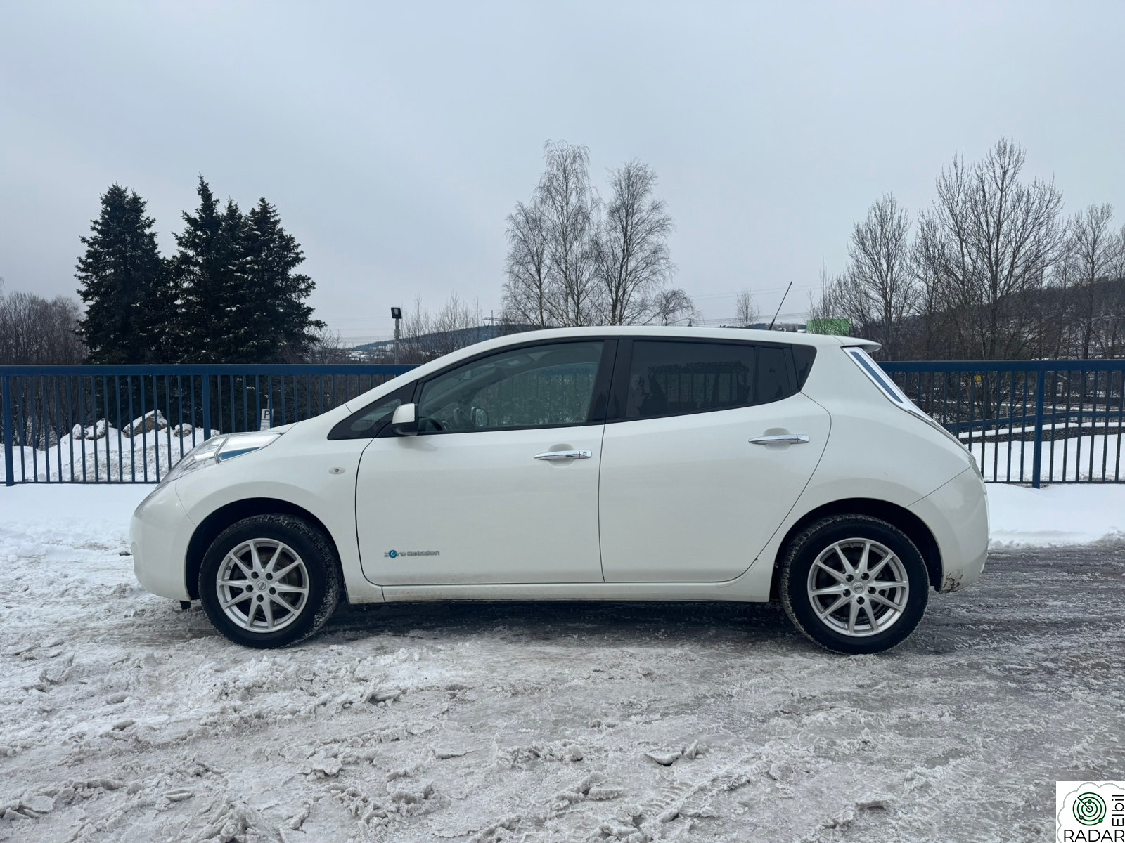 NISSAN LEAF 24kWh