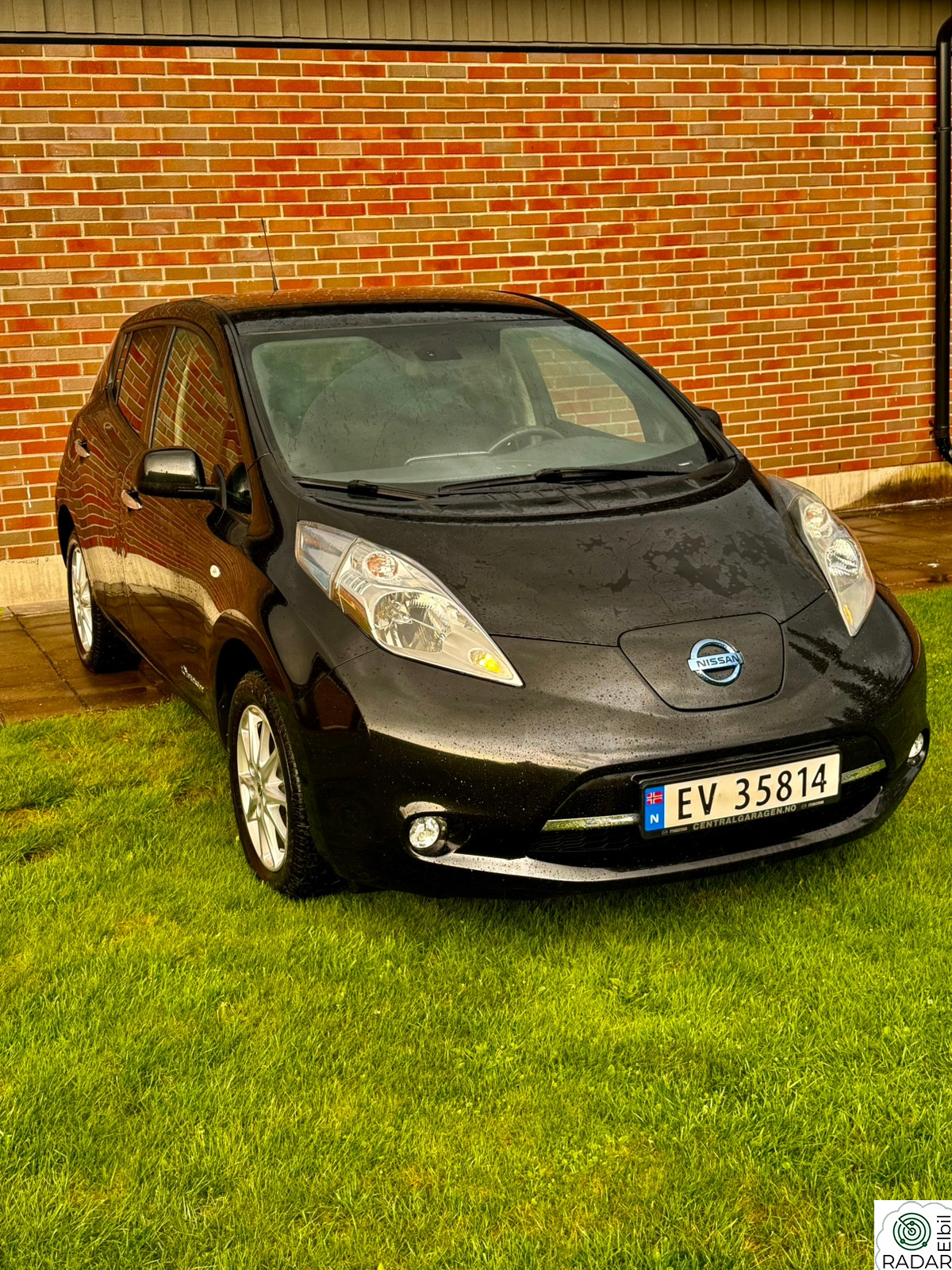 NISSAN Leaf 24kWh Acenta 24kWh