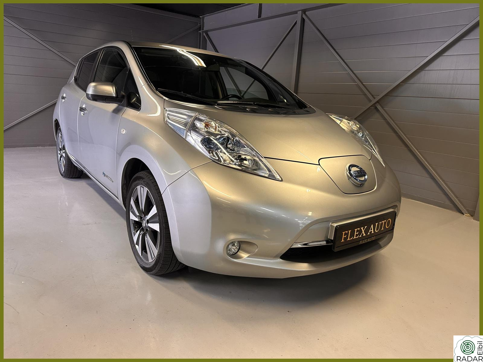 NISSAN Leaf 24kWh Tekna / Bose / Skinn / EU til 09-2026