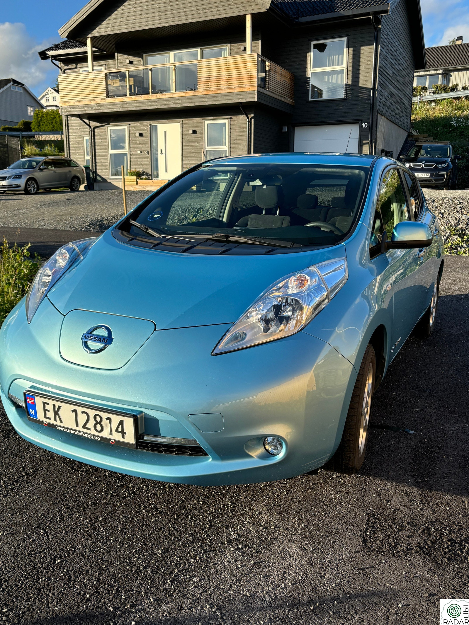 NISSAN Leaf 24kWh