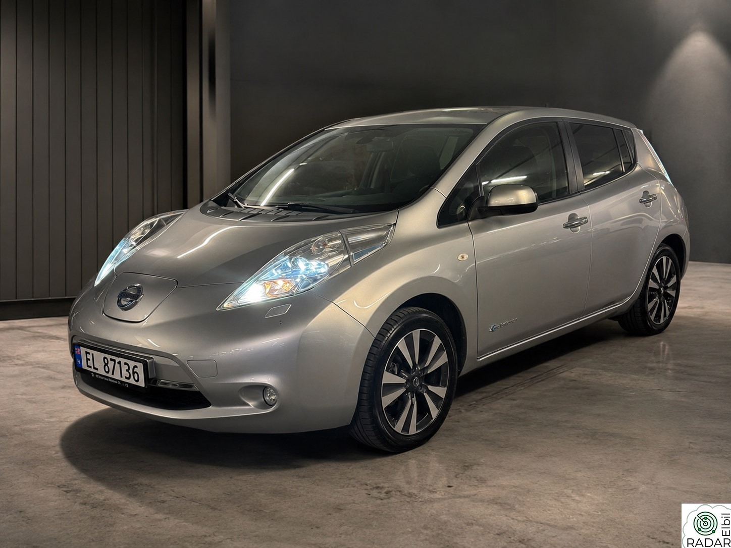 NISSAN LEAF 24kWh