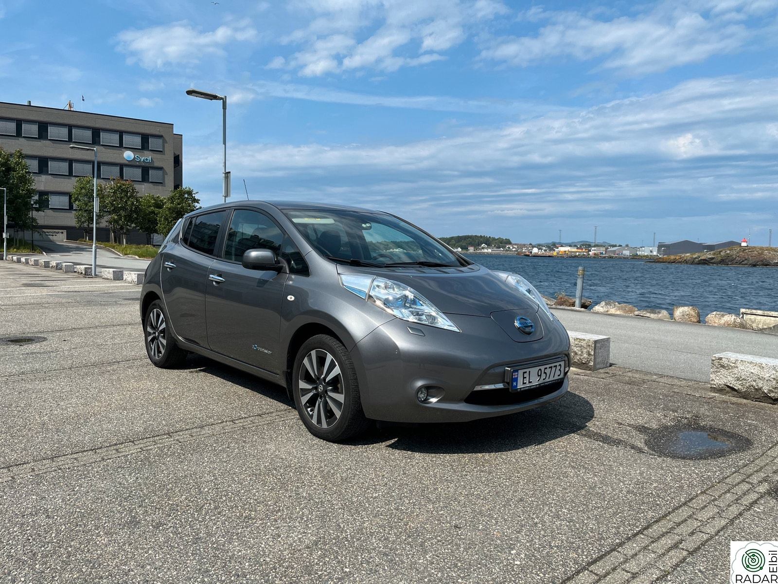 NISSAN LEAF 30kWh Tekna 30kWh