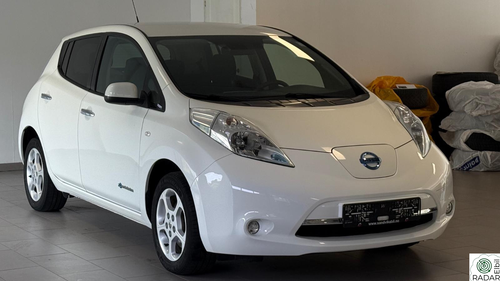 NISSAN Leaf 24kWh 24kWh Acenta Navi Cruise Kamera 1 Eier EU-10.26 LAV KM