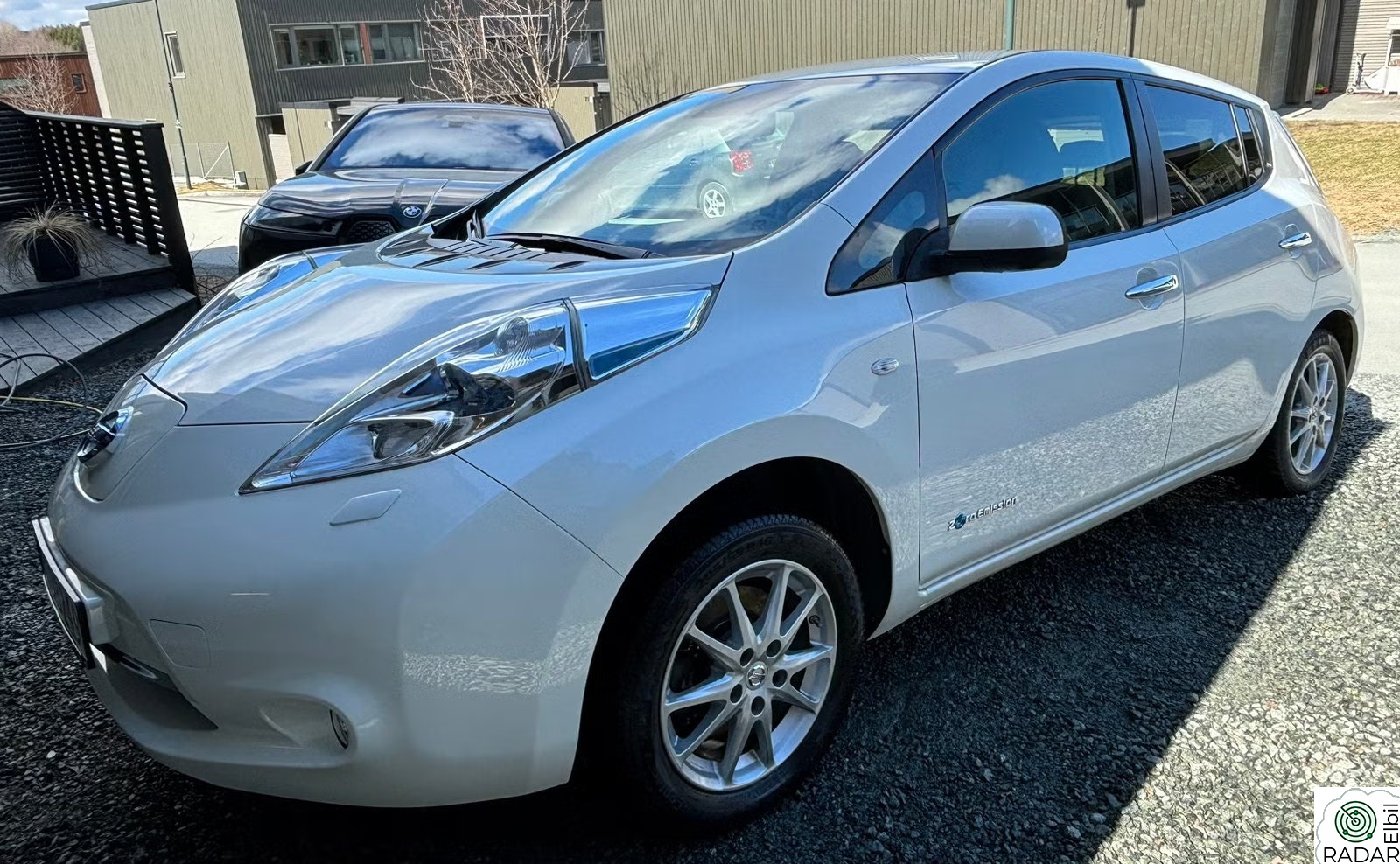 NISSAN LEAF 24kWh Tekna 24kWh