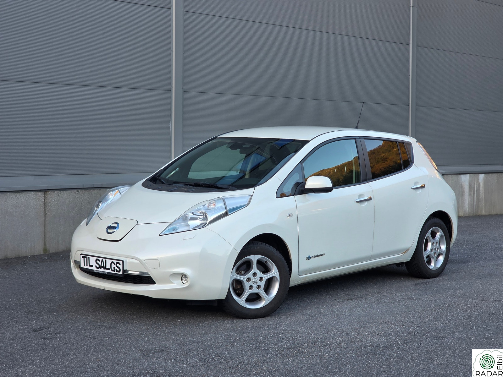 NISSAN LEAF 24kWh Acenta 24kWh*Nylig Eu*Lav Km