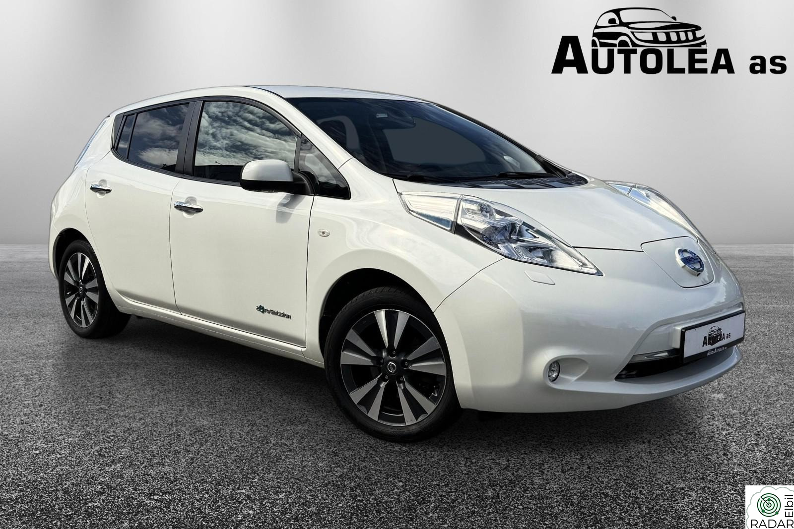 NISSAN LEAF 30kWh Tekna 30kWh/Norsk/360 kamera/Cruise/Navi/BOSE/Skinn