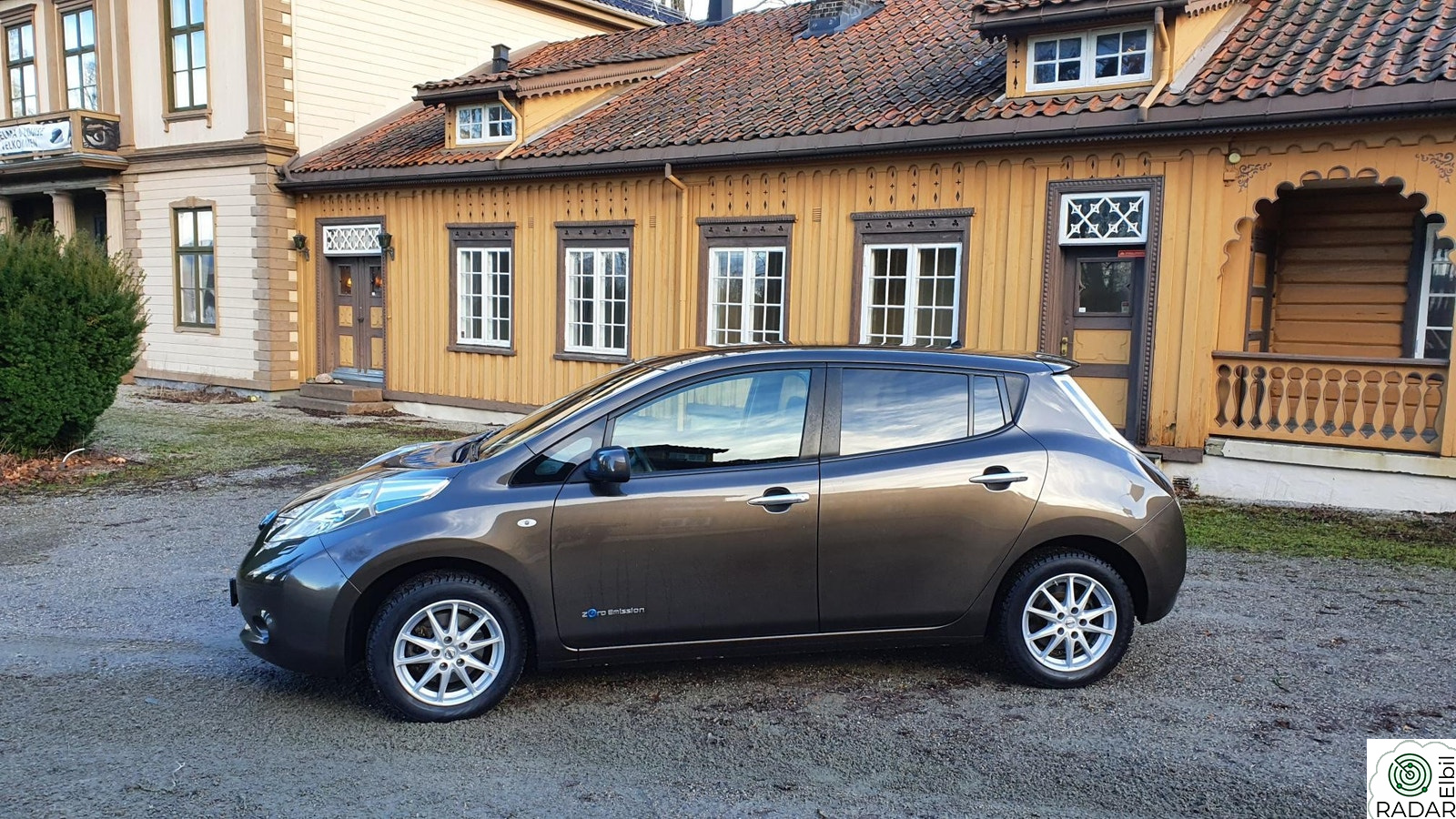 NISSAN LEAF 30kWh 30KWH Tekna/ Nordic.