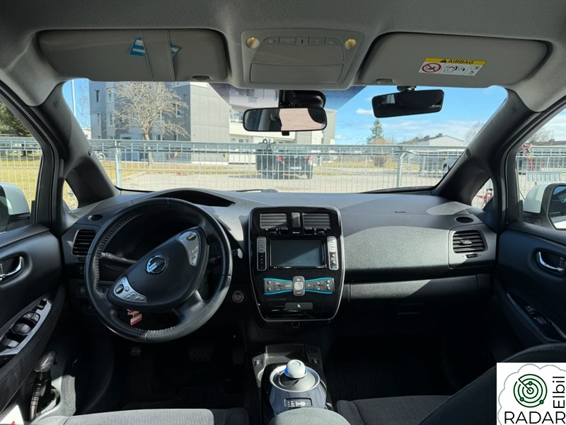 NISSAN LEAF 30kWh Acenta 30kWh