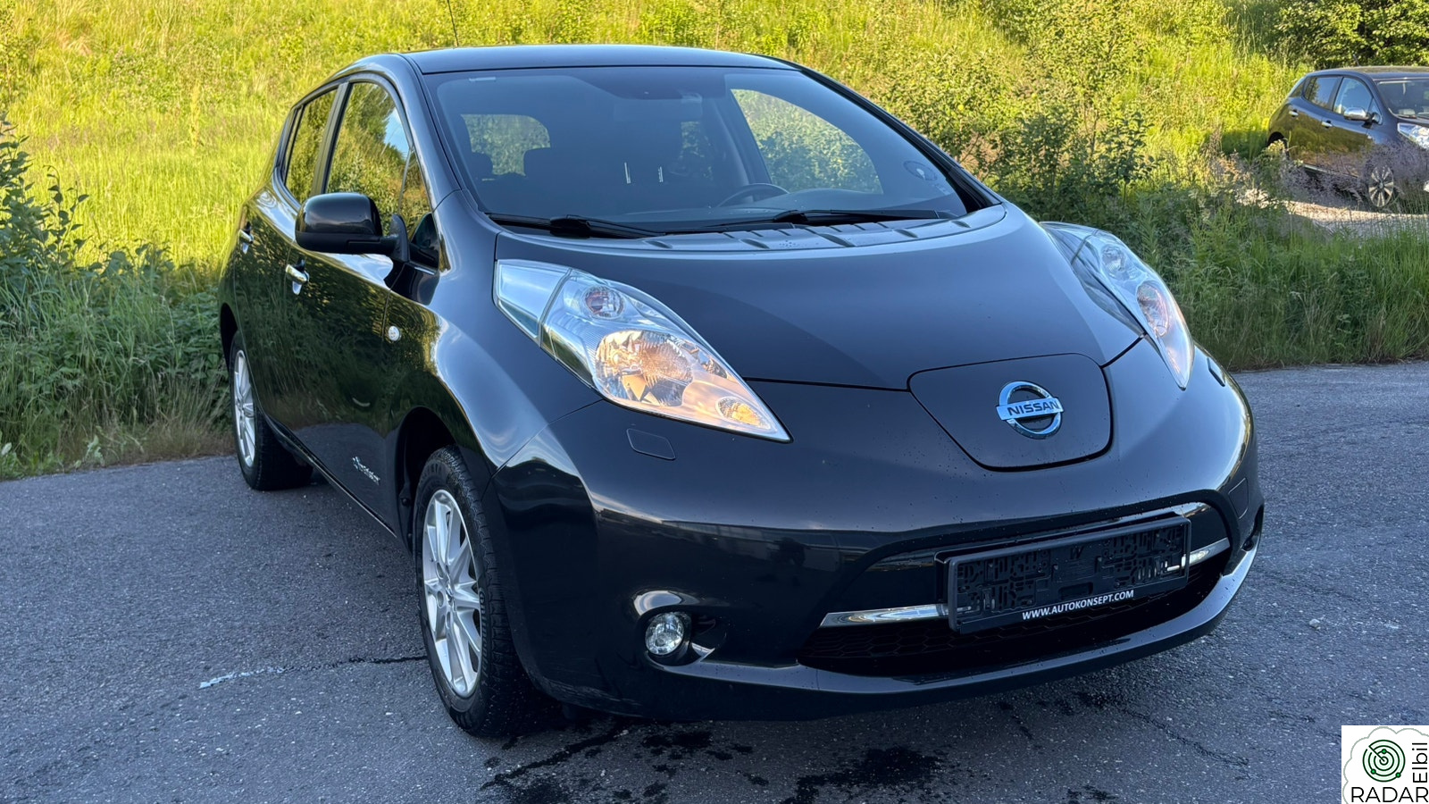 NISSAN LEAF 30kWh Acenta 30kWh