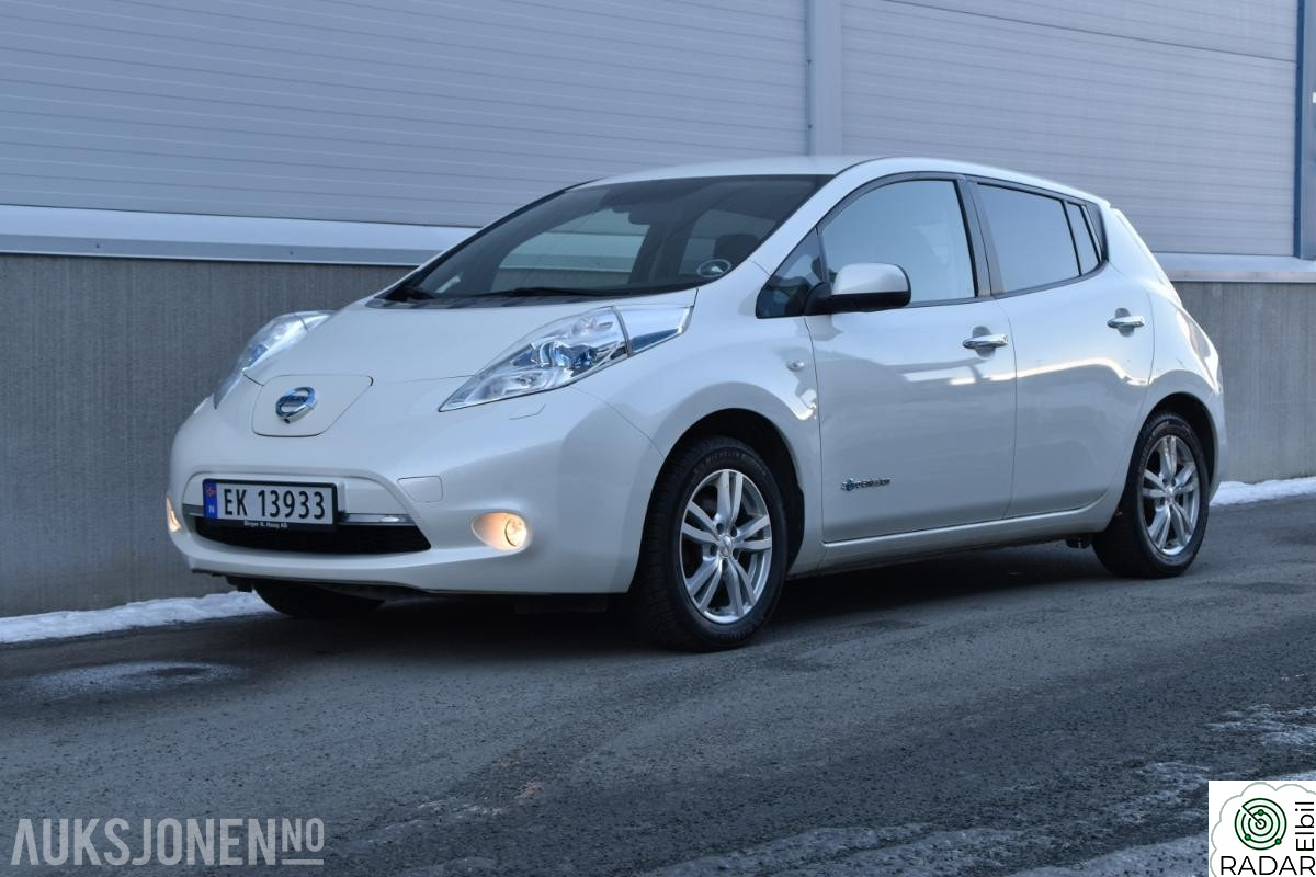 NISSAN LEAF 30kWh 30kWh Tekna, 131310km, Automatisk, Ryggekamera, S+V dek