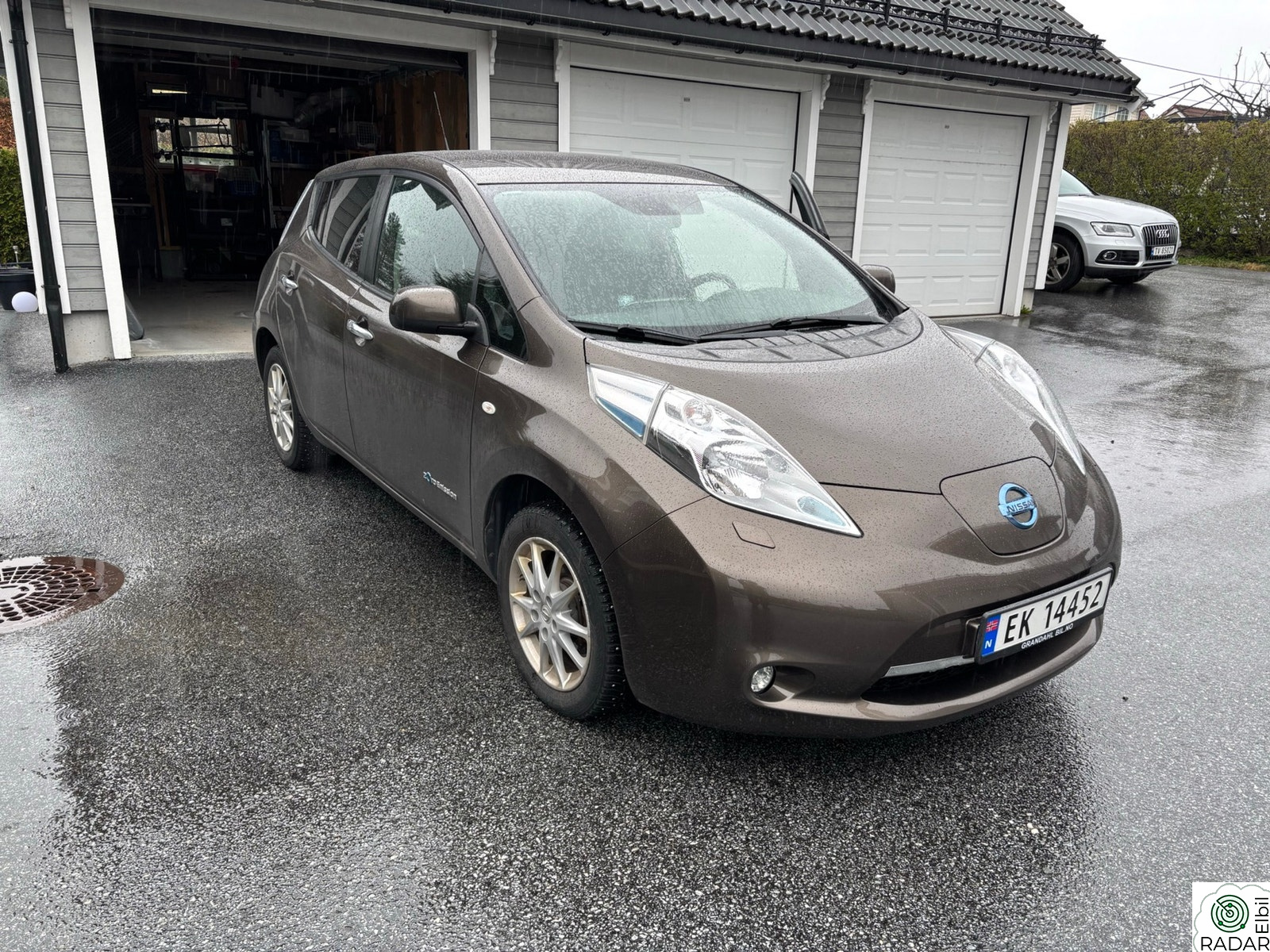 NISSAN LEAF 24kWh