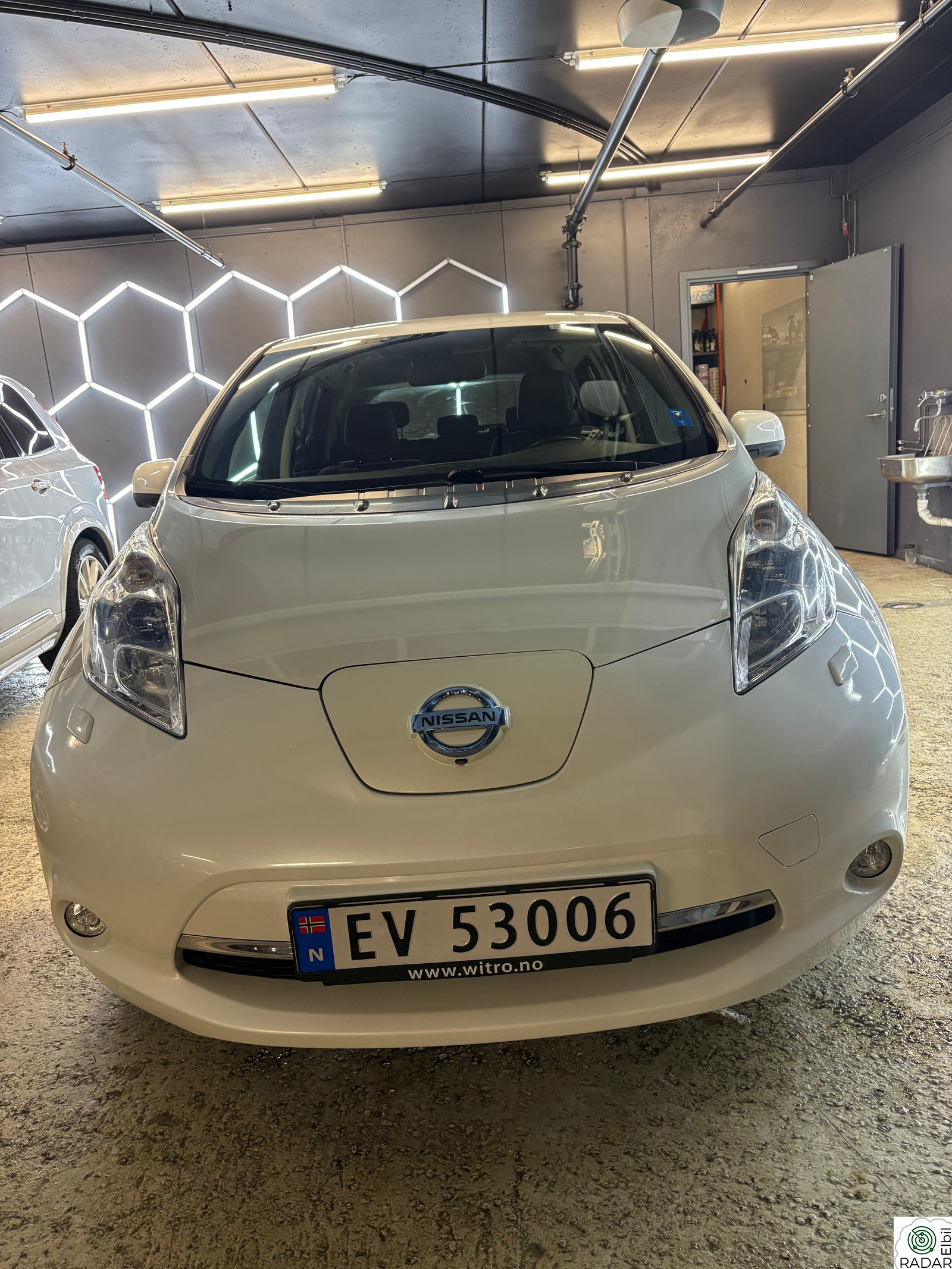 NISSAN Leaf 30kWh Tekna 30kWh