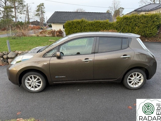 NISSAN LEAF 30kWh Tekna 30kWh