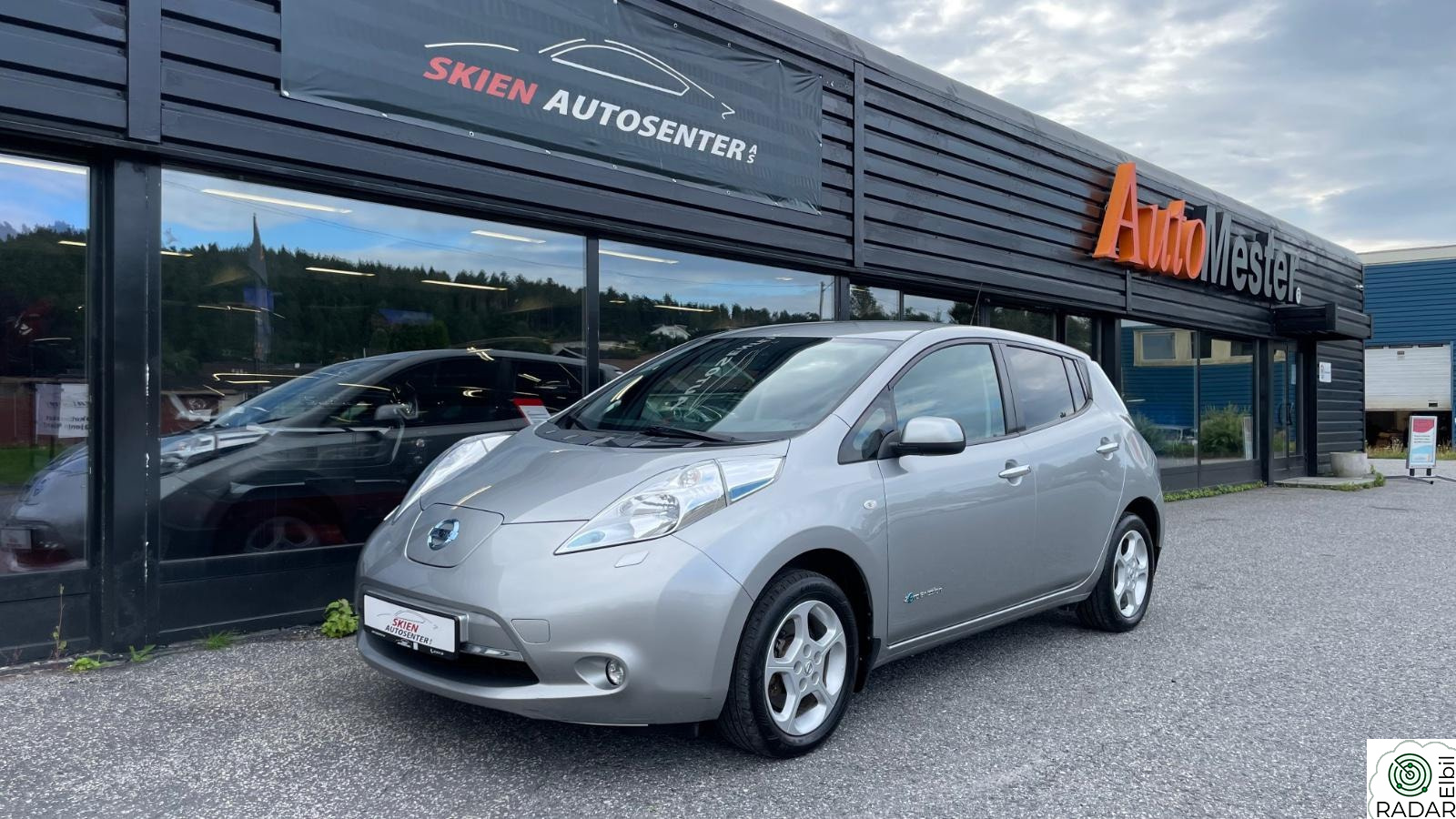 NISSAN LEAF 30kWh Acenta 30kWh.Ryggekam.,Isofix,Navi,Cruise,Klima,BT,DAB+