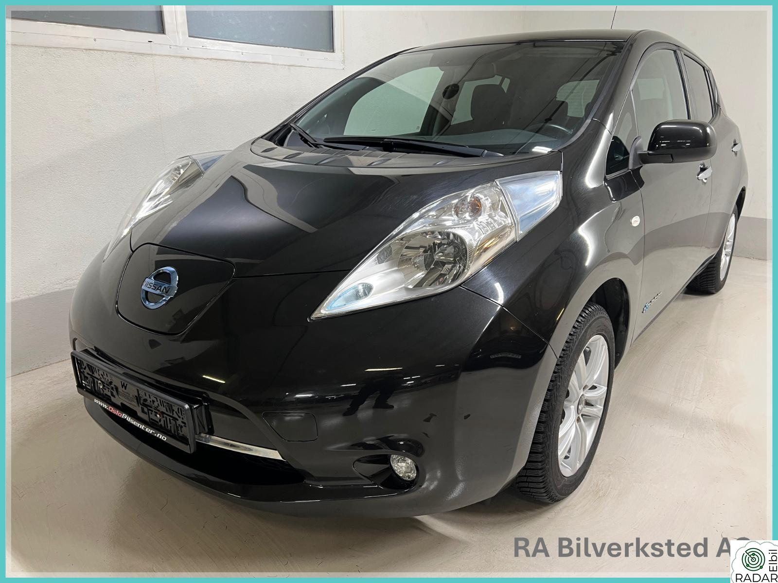 NISSAN Leaf 30kWh 30kWh - Kamera - VarmePumpe - Navi - Cruise - DAB+